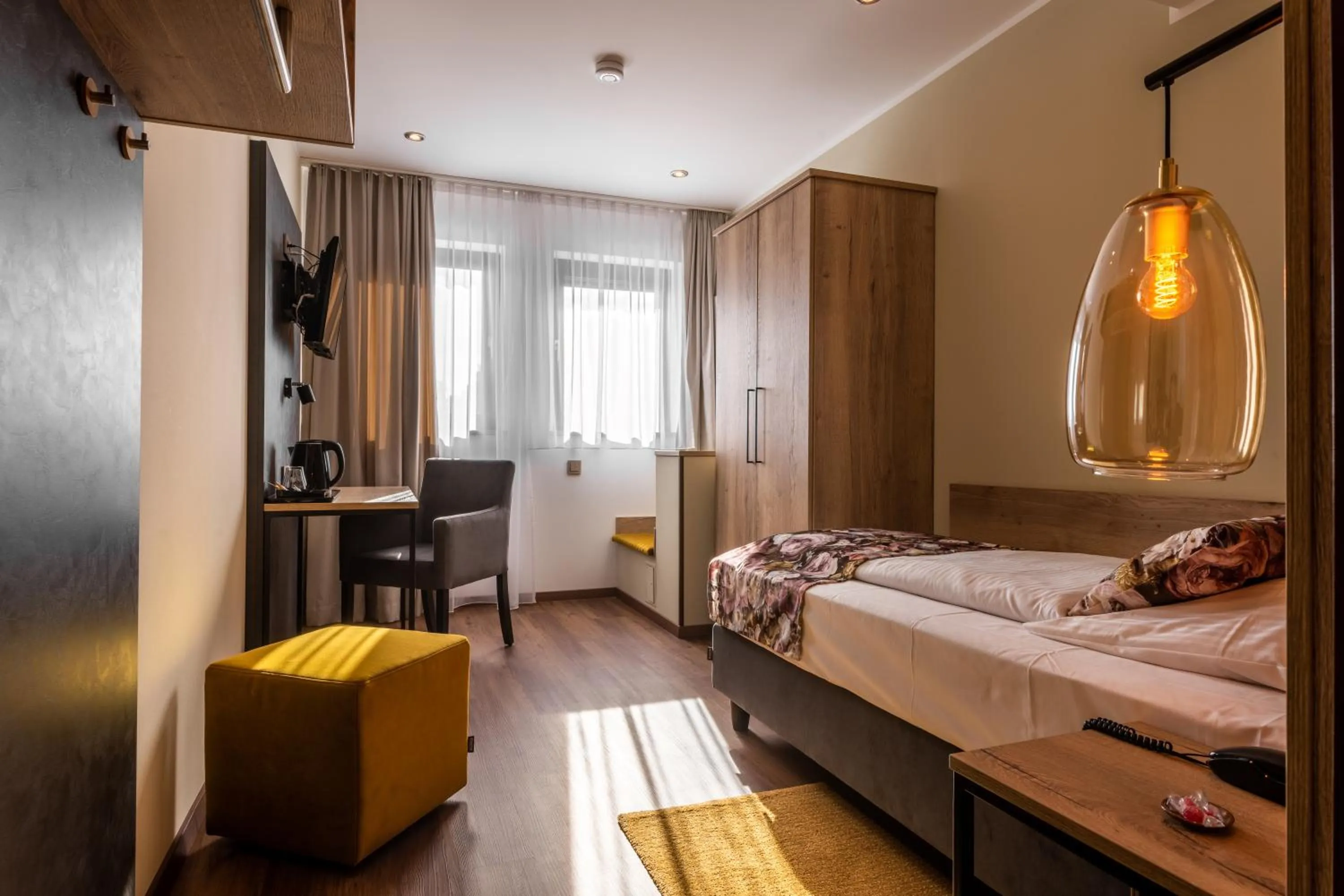 Bedroom, Bed in Hotel Spahr