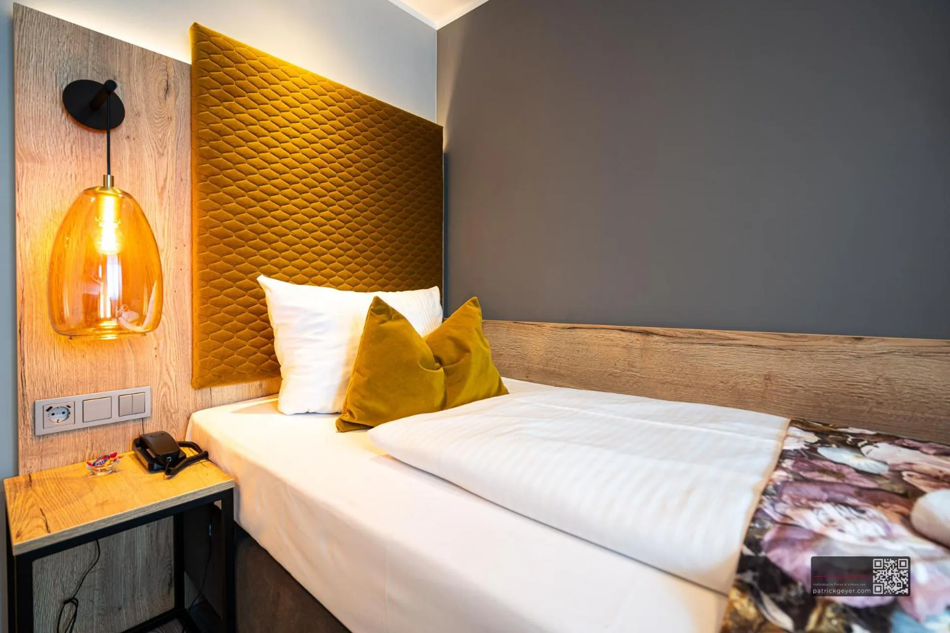 Photo of the whole room, Bed in Hotel Spahr