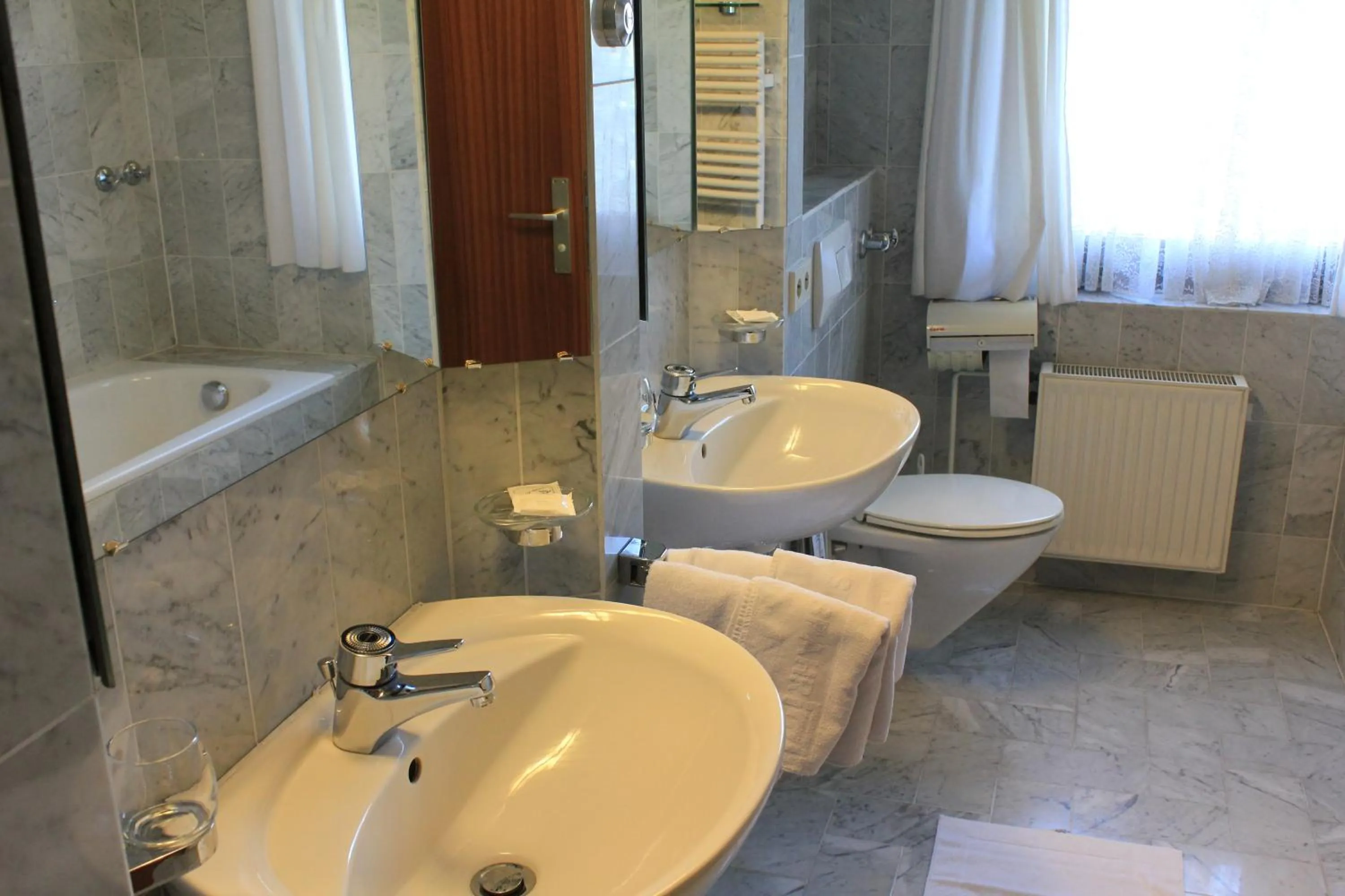 Bathroom in Hotel Spahr