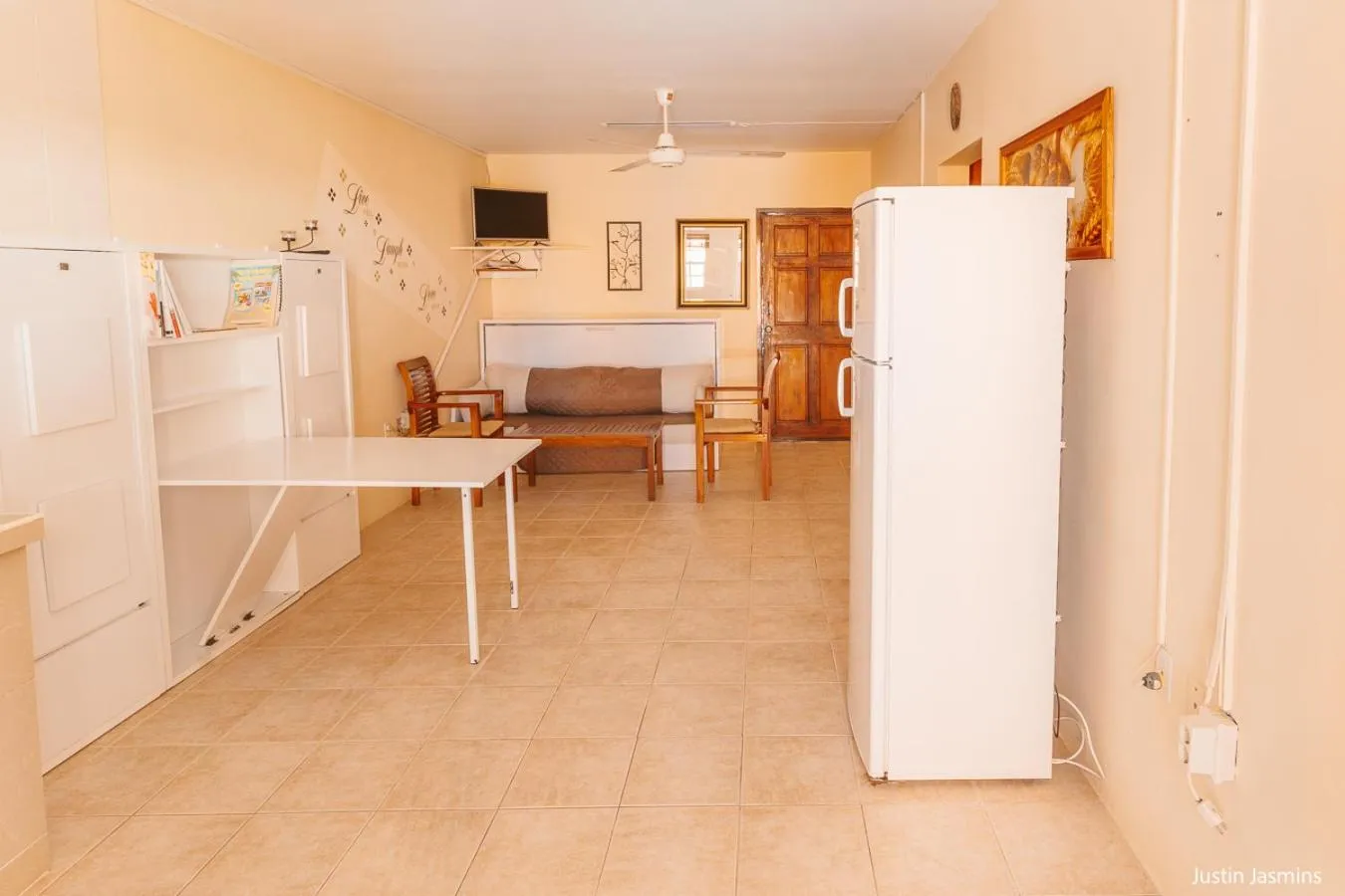 Property building in Nos Krusero Apartments