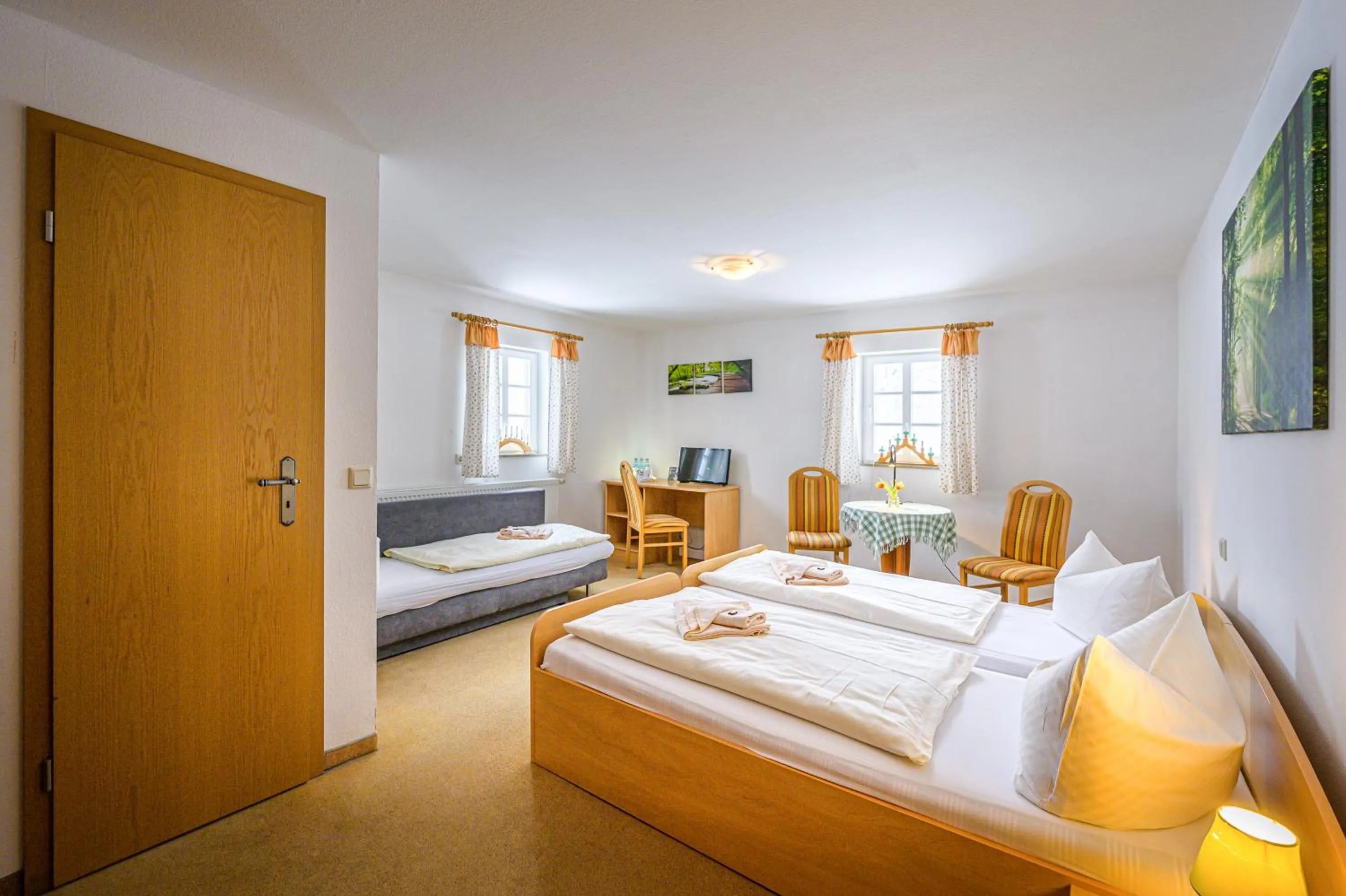 Bedroom, Bed in Waldgasthof Bad Einsiedel