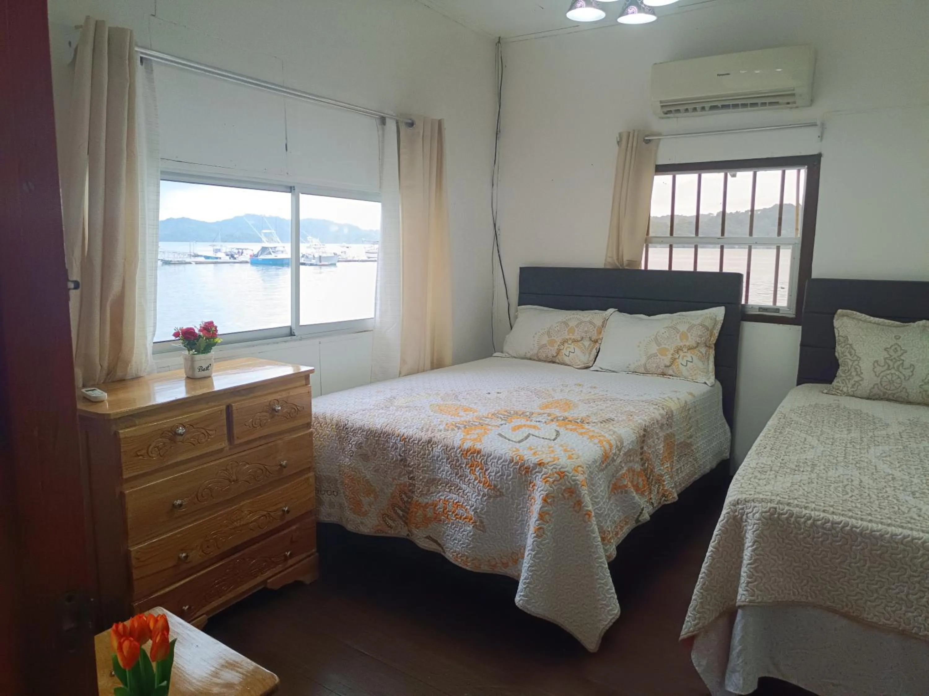 Bed in Banana Bay Marina