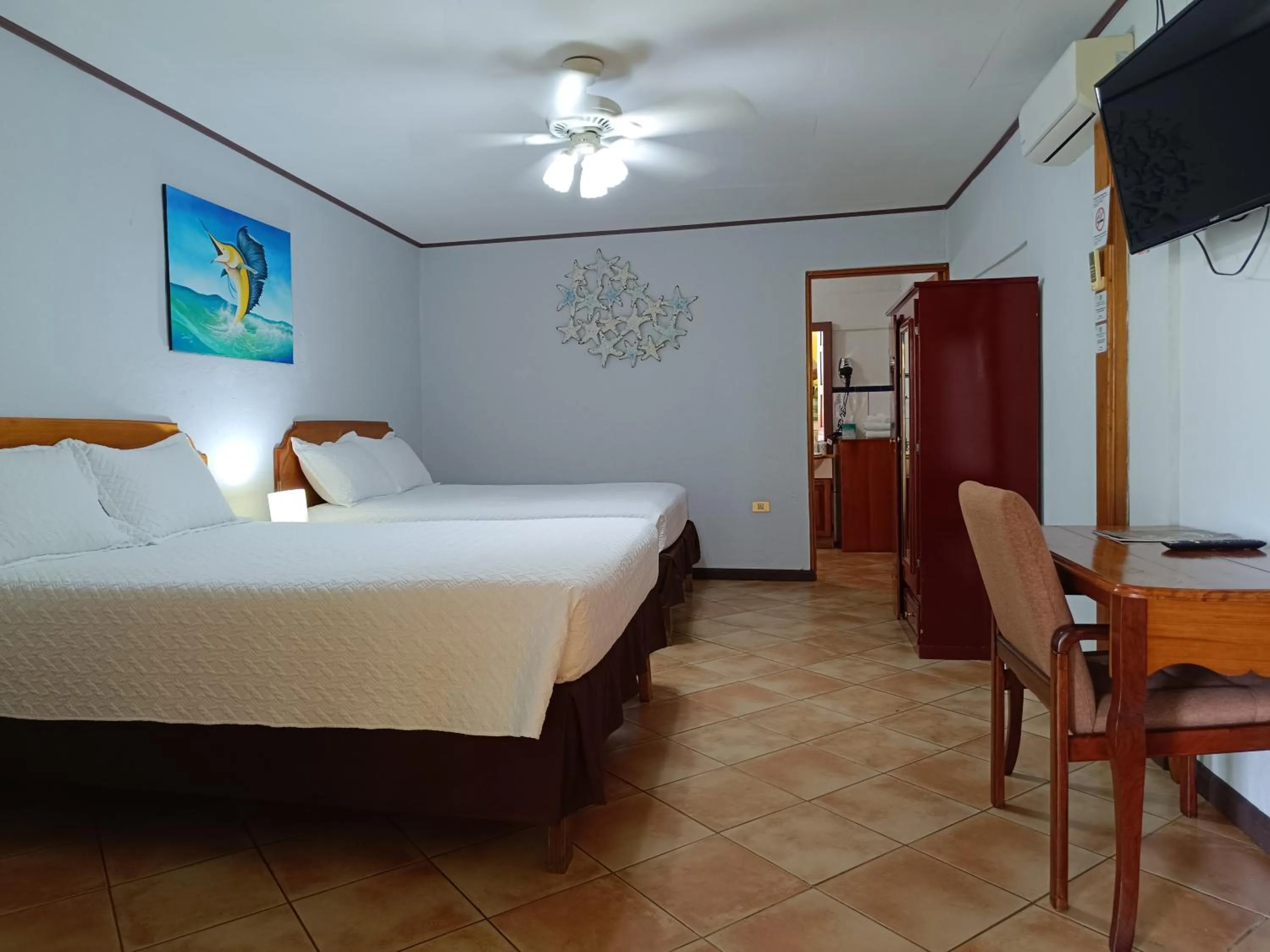 Bed in Banana Bay Marina