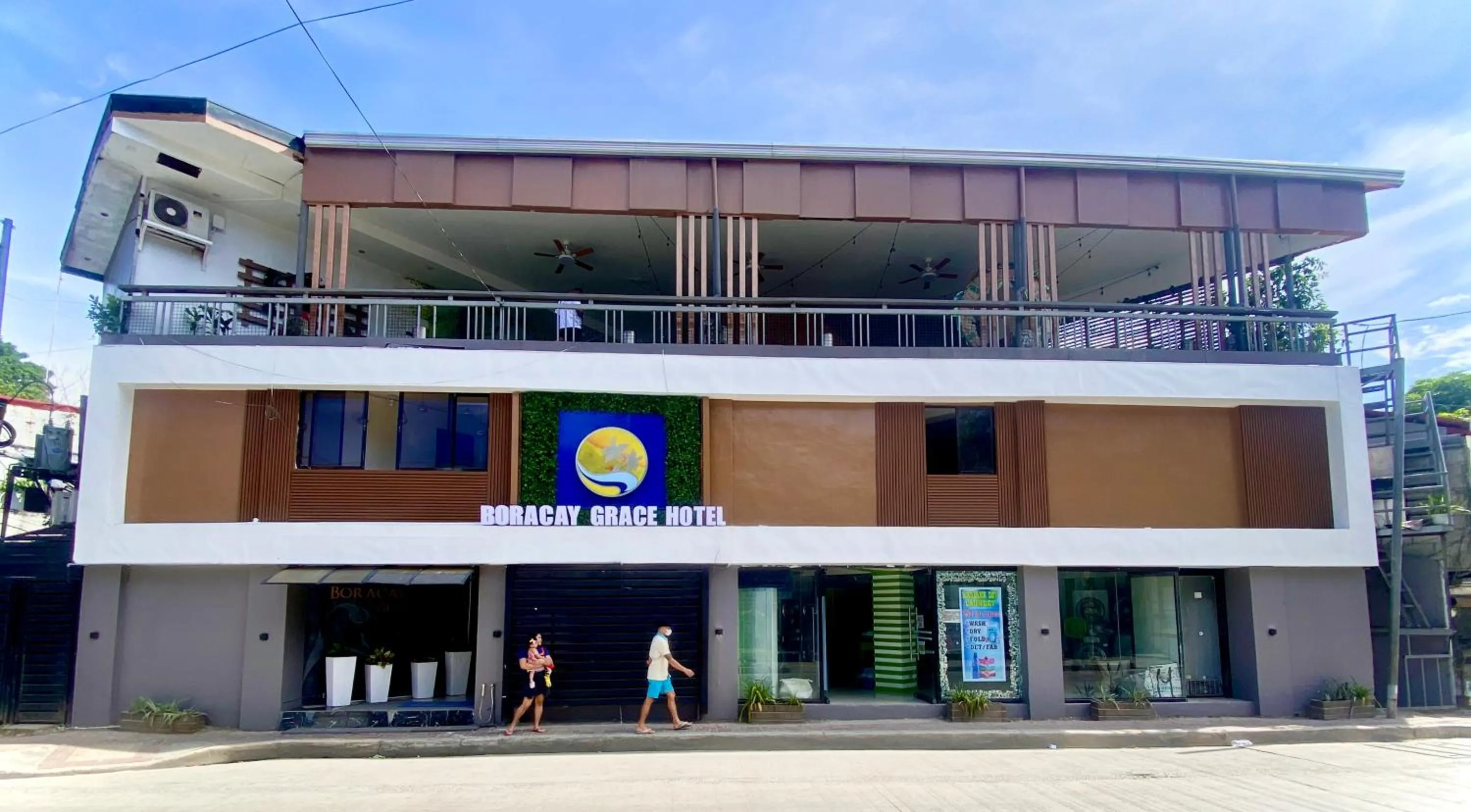Property building in Boracay Grace Hotel