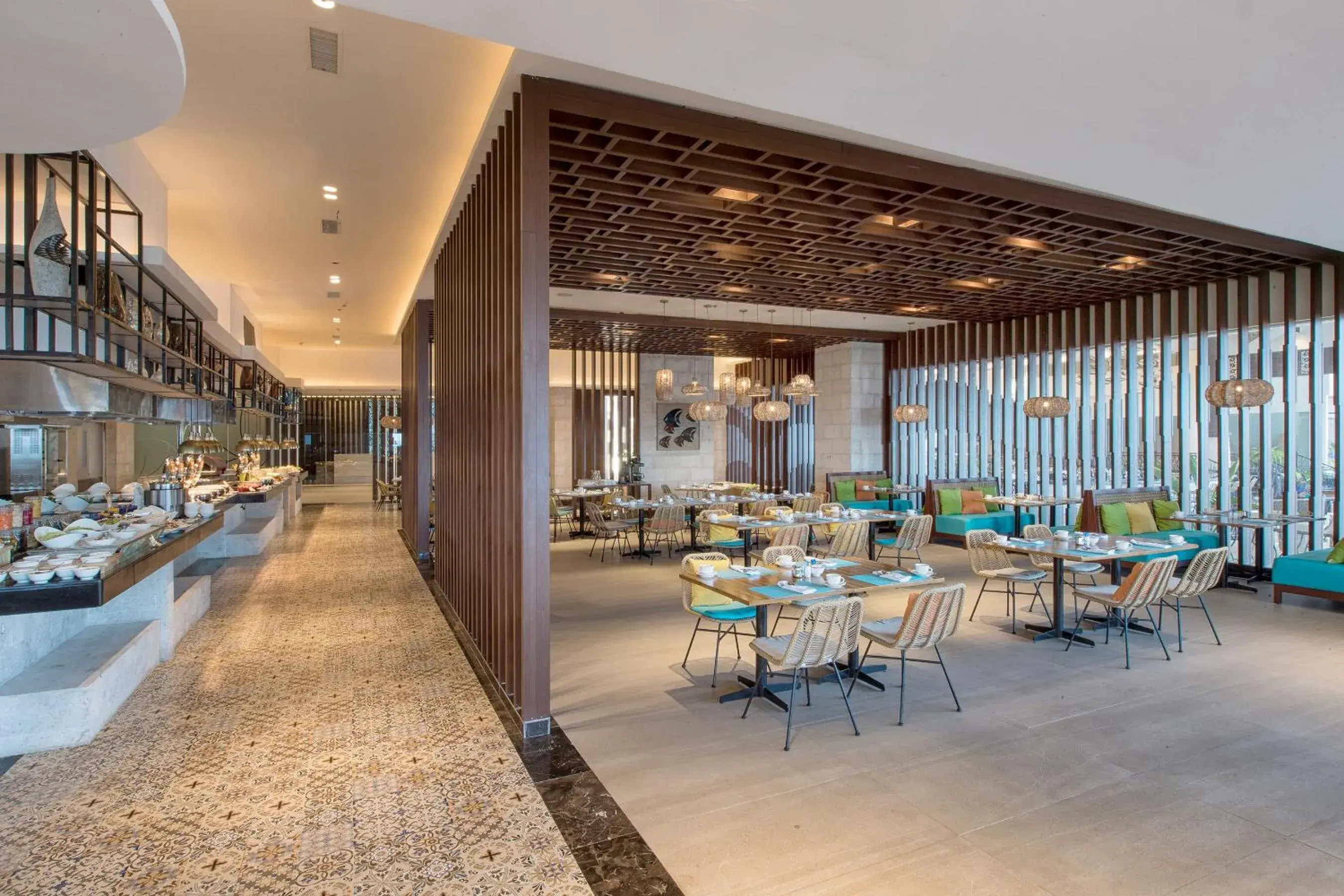 Restaurant/places to eat in Dusit Thani Mactan Cebu Resort Restaurant/places to eat in Dusit Thani Mactan Cebu Resort