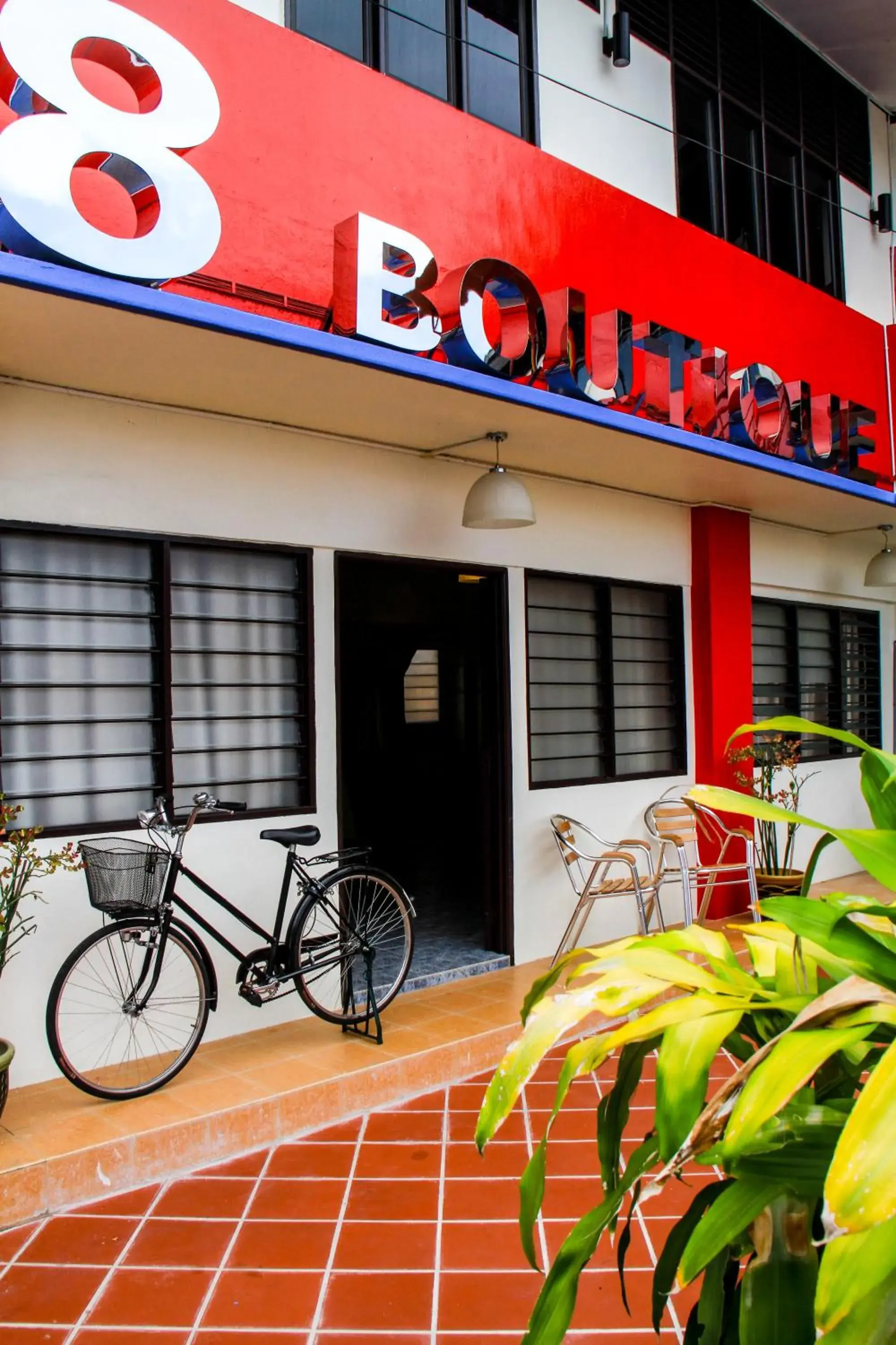 Facade/entrance in 8 Boutique By The Sea Facade/entrance in 8 Boutique By The Sea