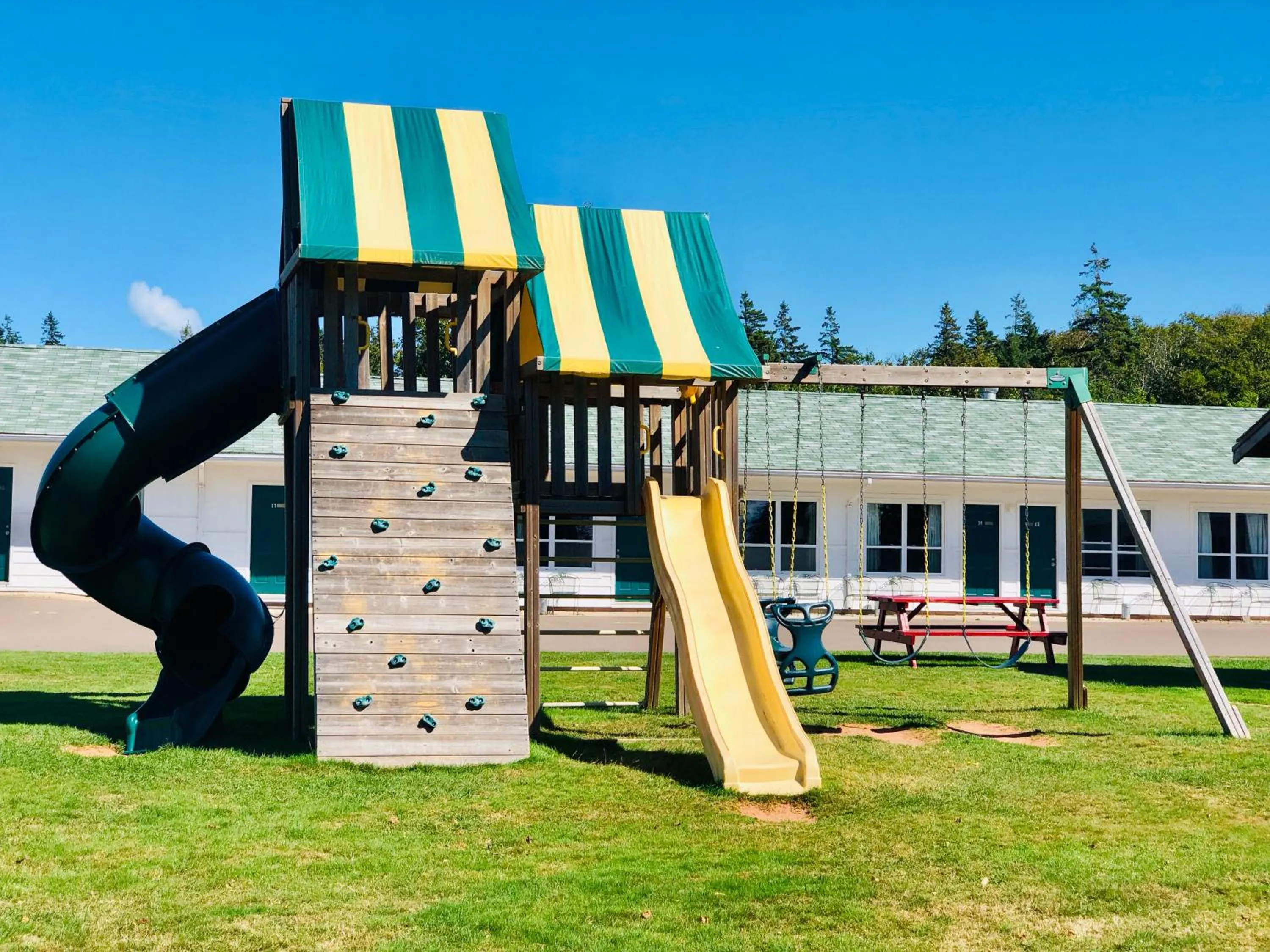 Children play ground in Anne Shirley Motel & Cottages