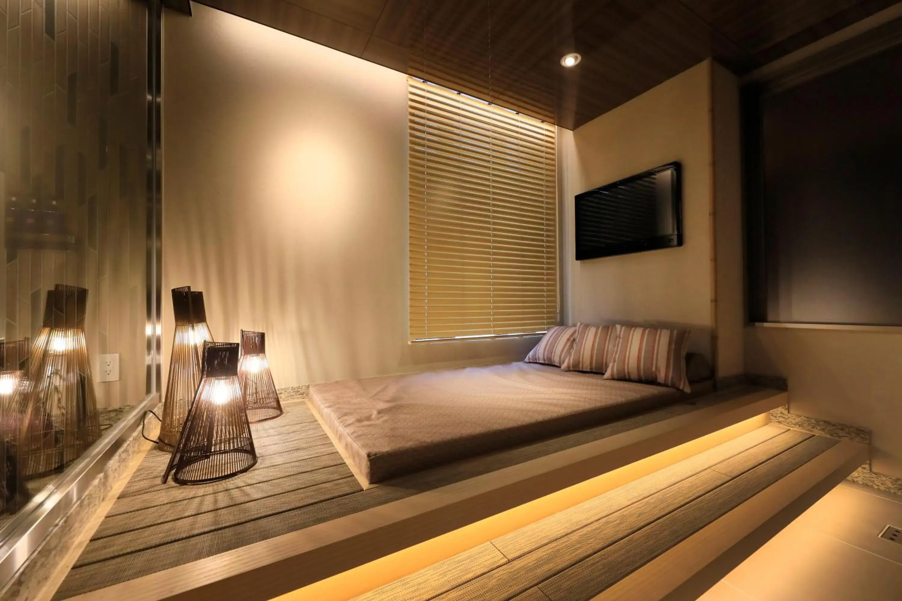 TV and multimedia, Bed in Hotel Gion Ichirin TV and multimedia, Bed in Hotel Gion Ichirin