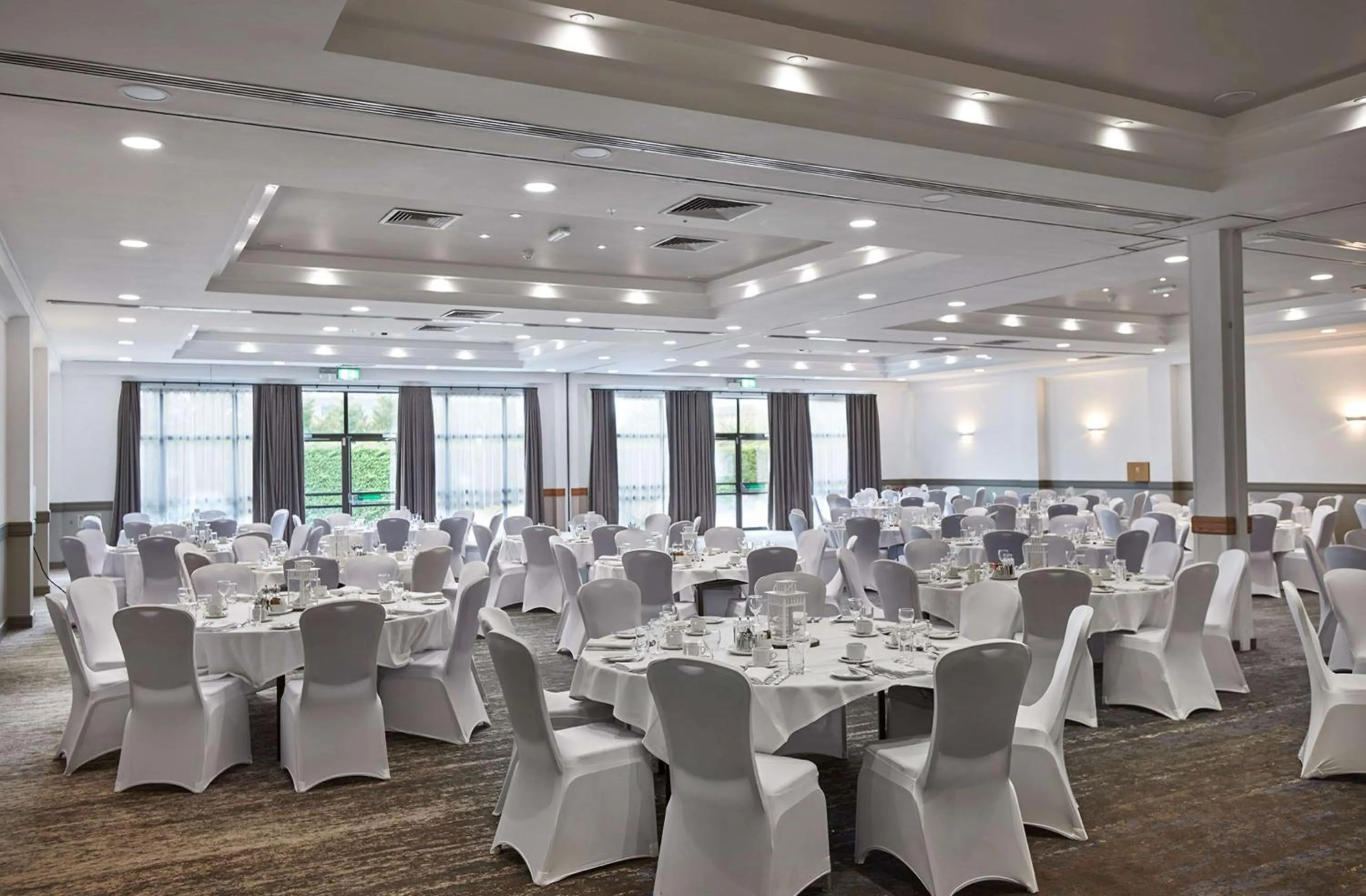 Meeting/conference room in DoubleTree by Hilton Swindon Hotel