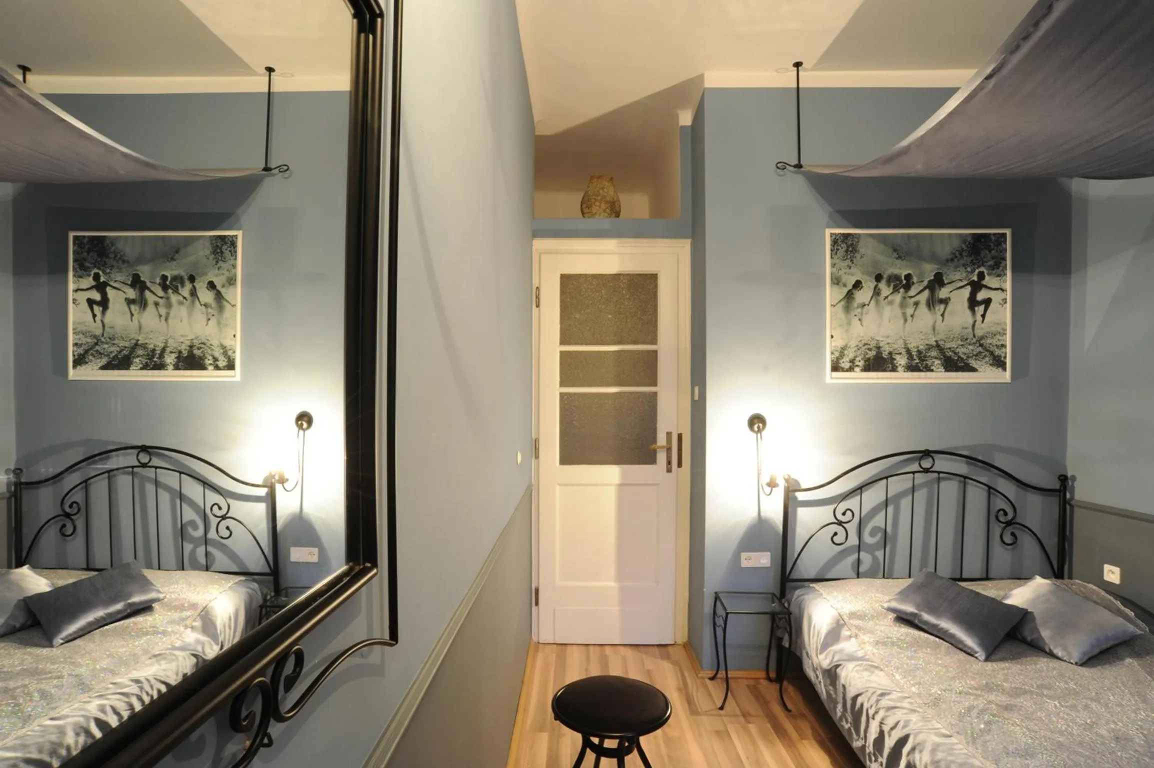 Photo of the whole room, Bed in Hostel Deco