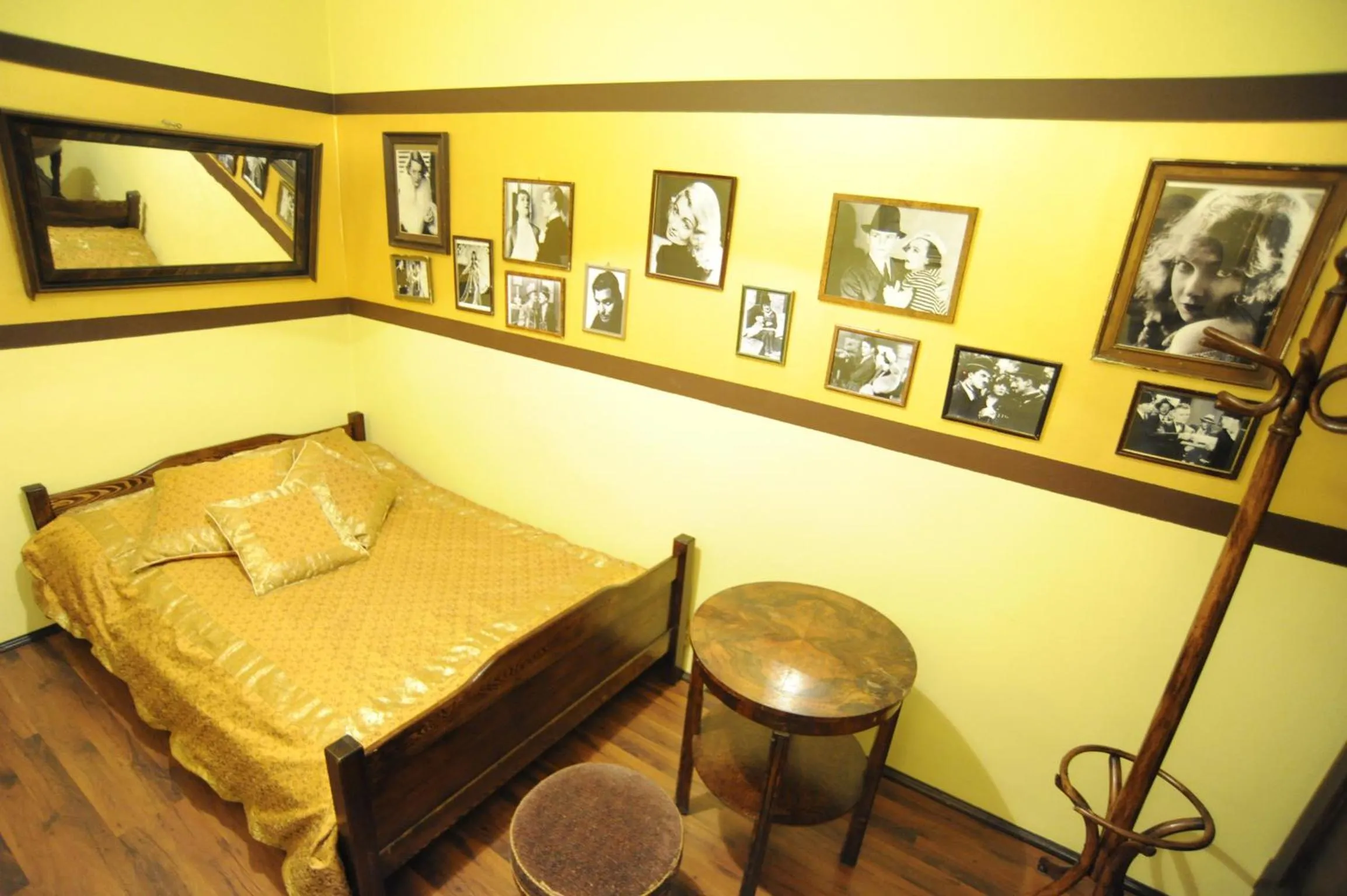 Photo of the whole room, Bed in Hostel Deco