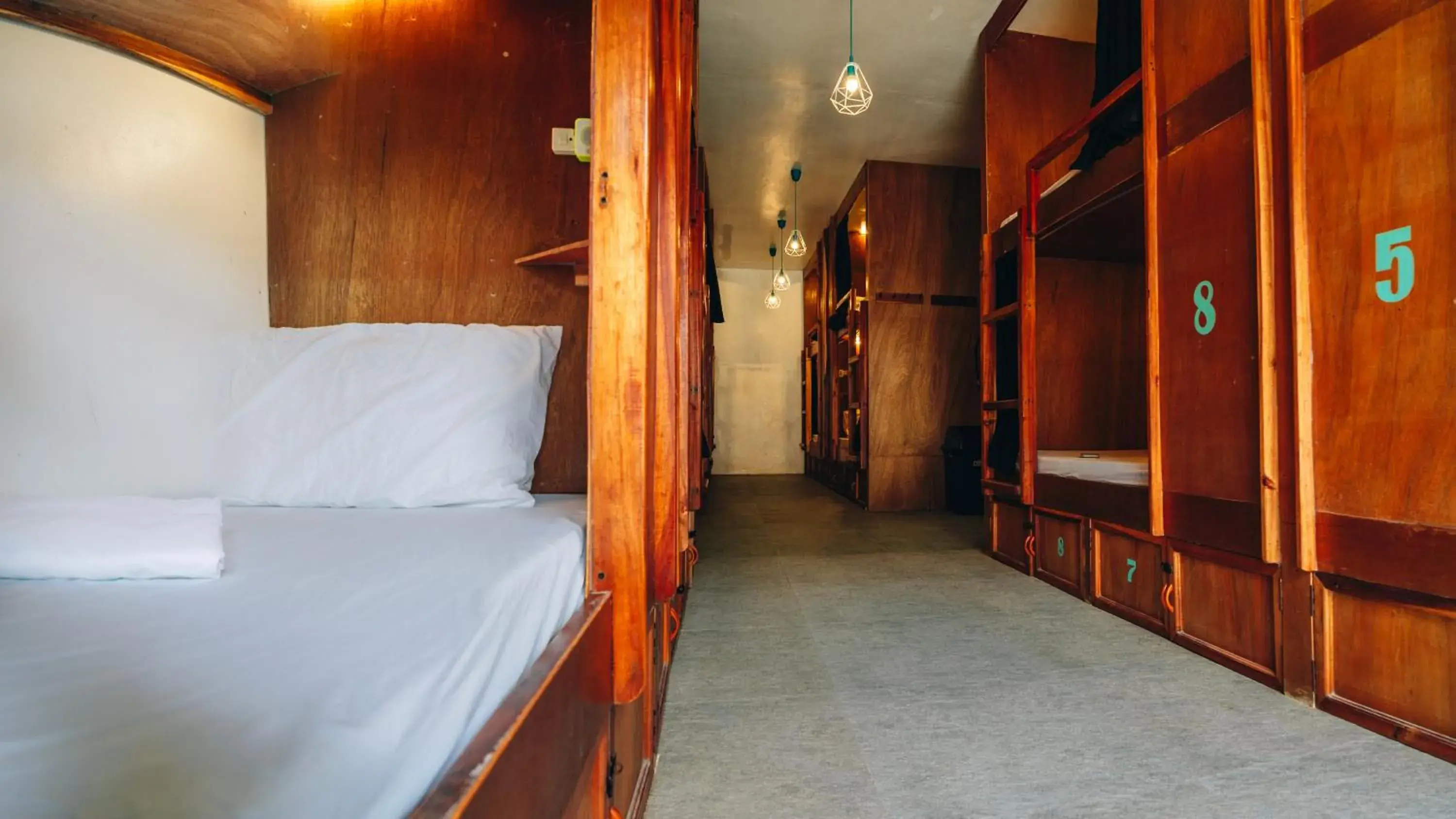 Single Bed in Dormitory Room in My Green Hostel Single Bed in Dormitory Room in My Green Hostel