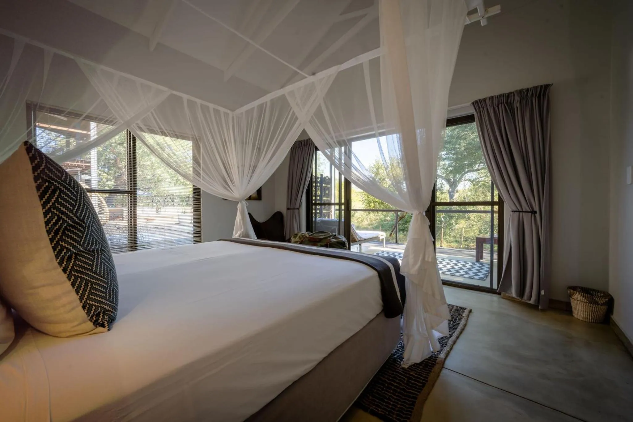 Bed in Rafiki Bush Lodge