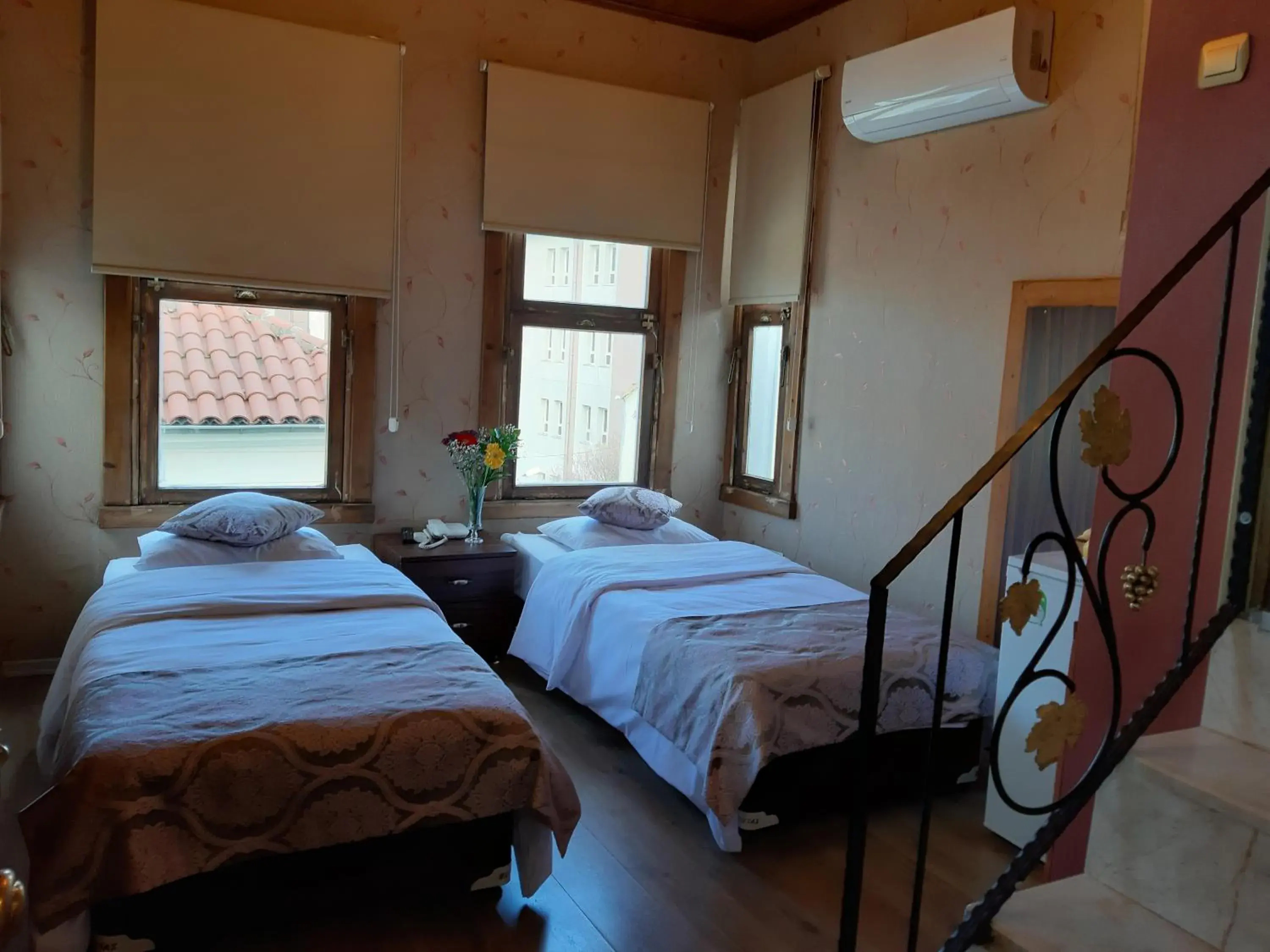 Standard Twin Room in Royal Suites Sultanahmet Standard Twin Room in Royal Suites Sultanahmet