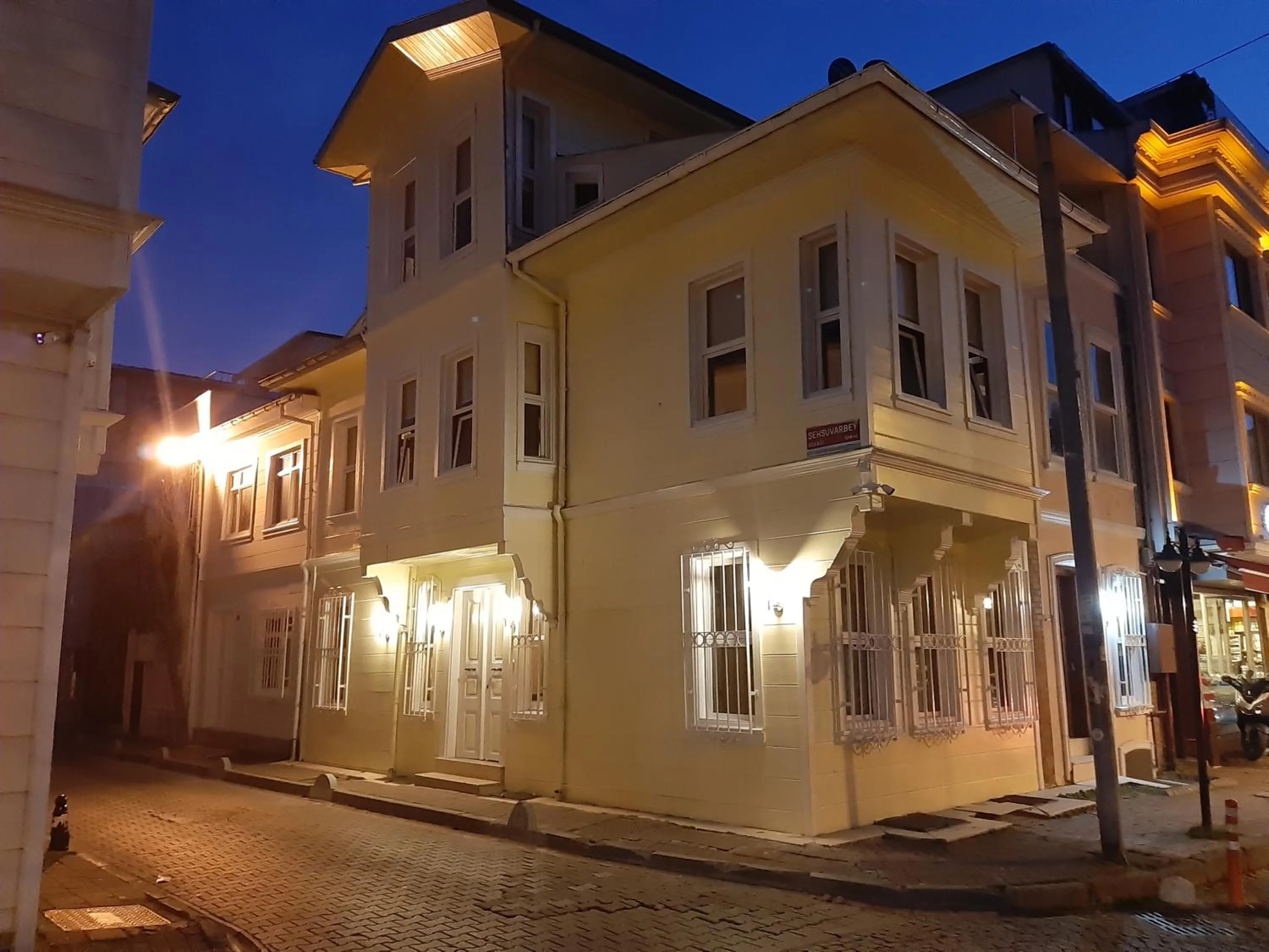 Facade/entrance in Royal Suites Sultanahmet