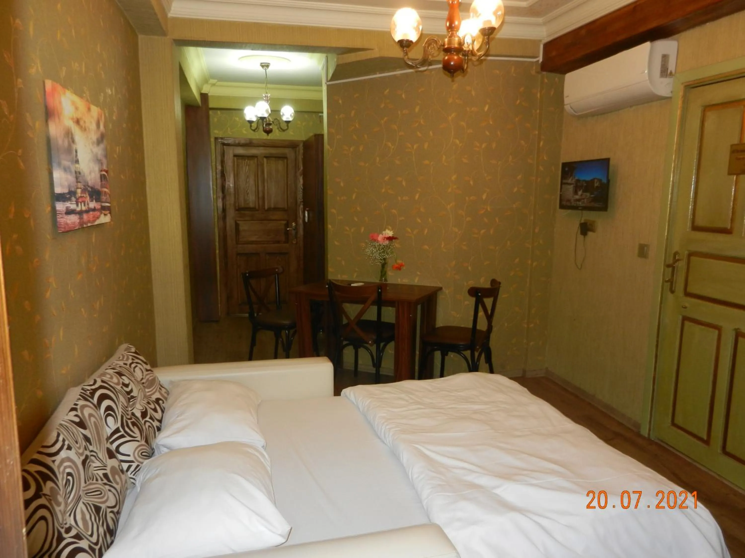 Bed in Royal Suites Sultanahmet