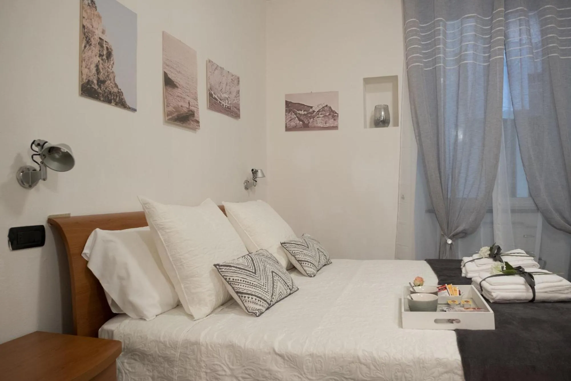 Photo of the whole room, Bed in Monteverdi Resort