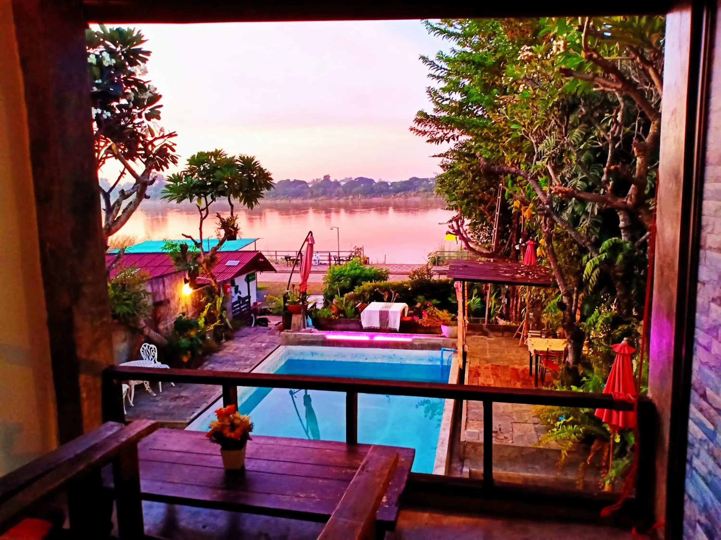 River view in Sofa Gallery Hotel River view in Sofa Gallery Hotel