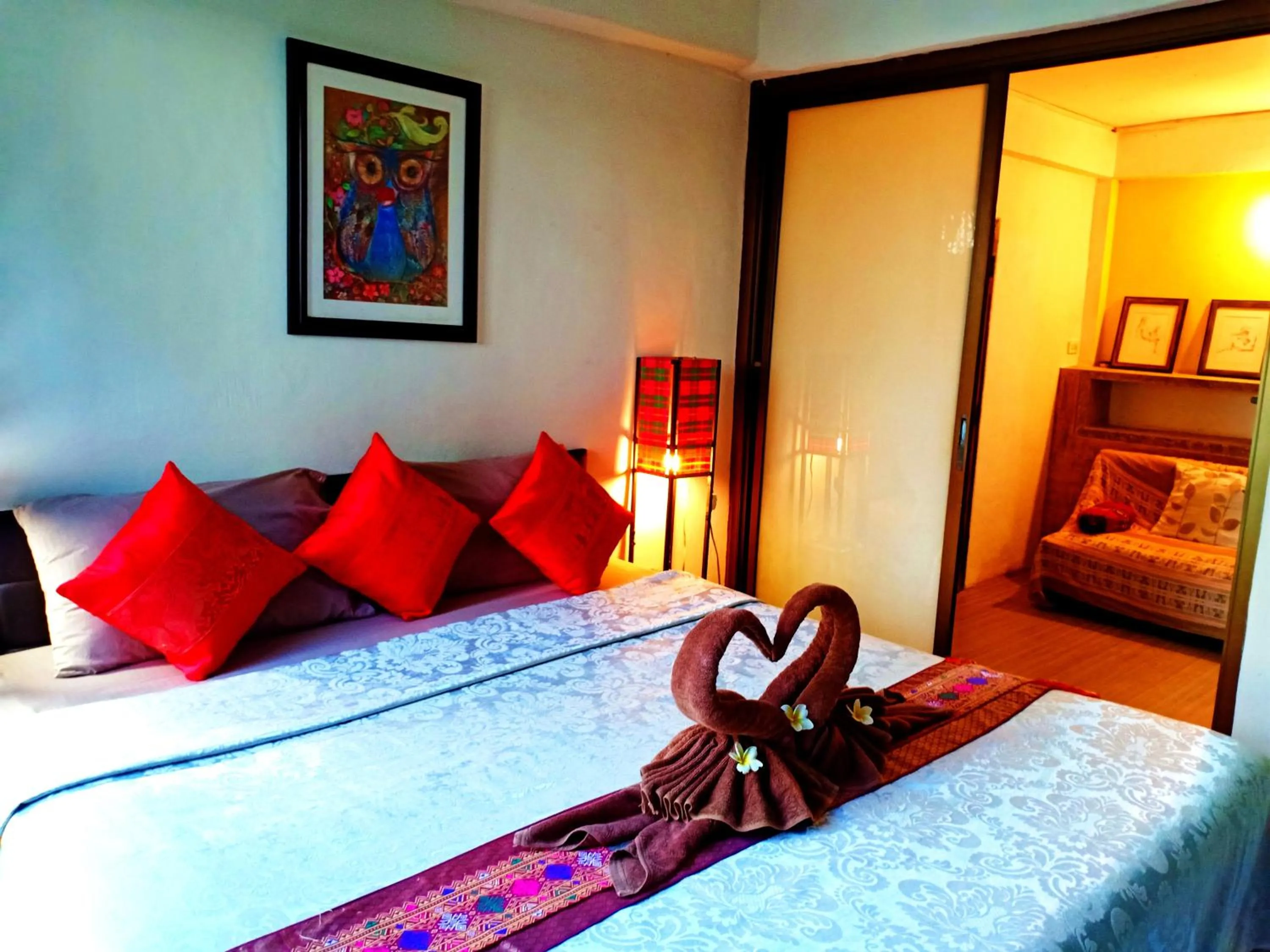 Bedroom, Bed in Sofa Gallery Hotel