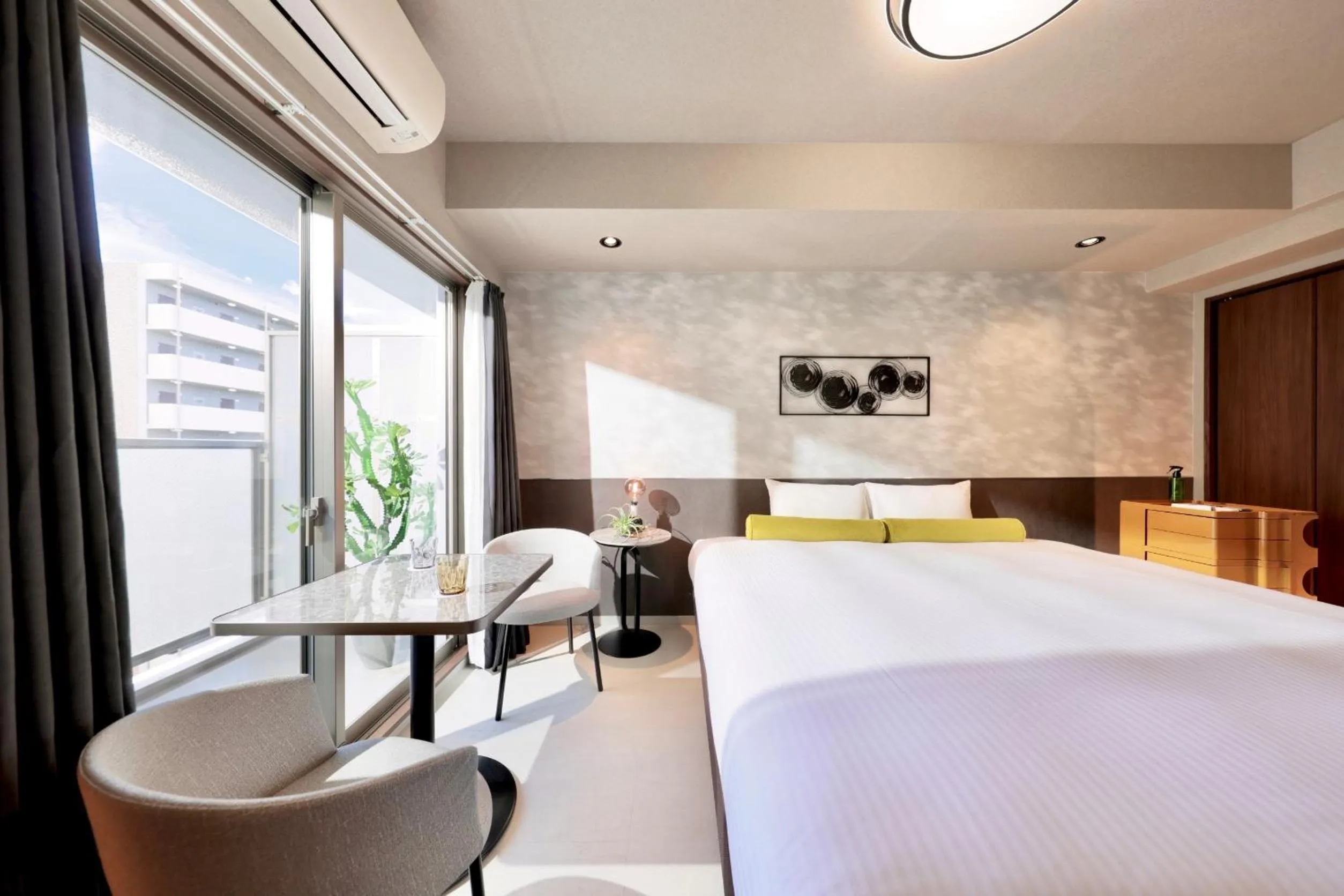 Bedroom, Bed in Dotombori Crystal Hotel 3