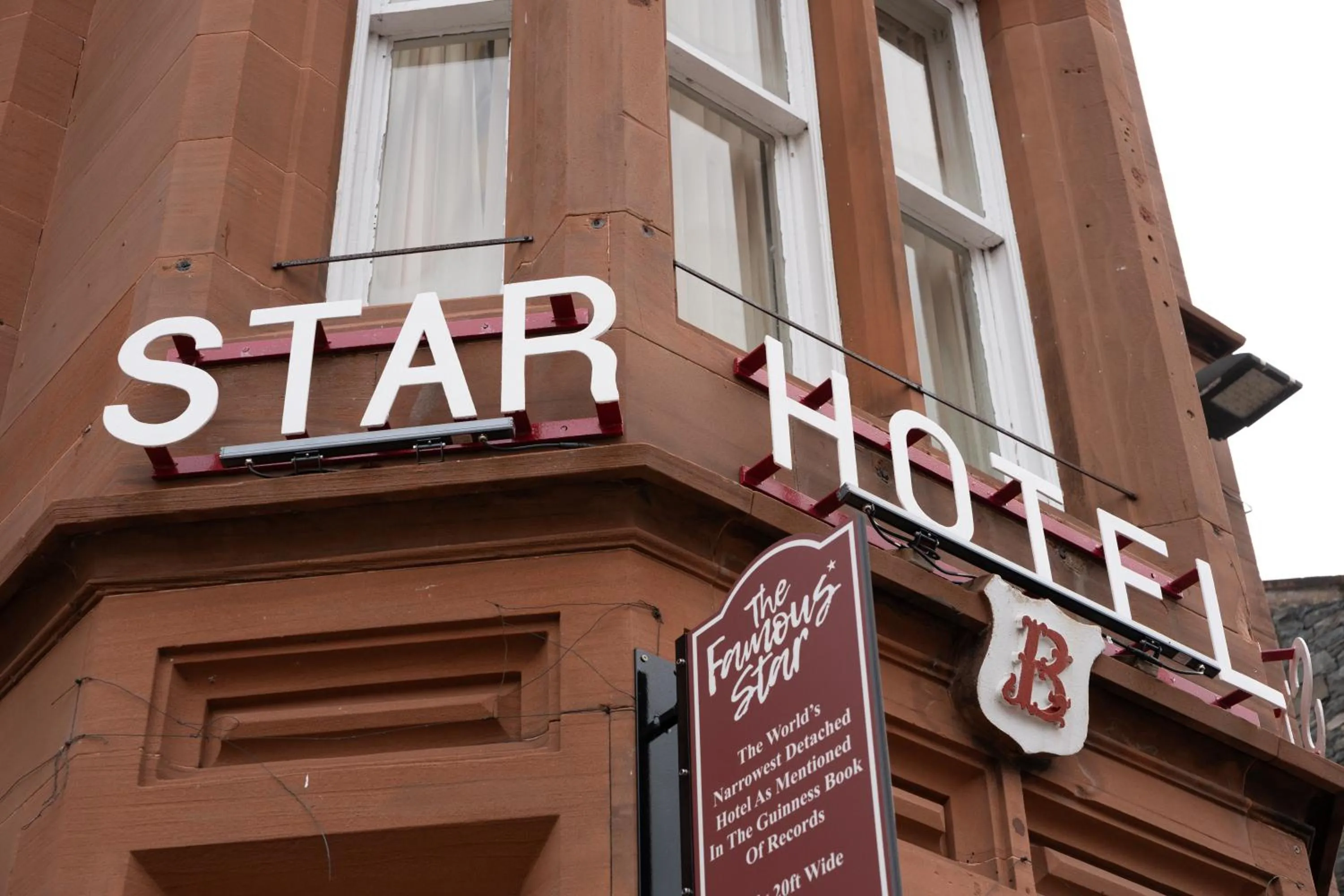 Facade/entrance in The Famous Star Hotel Moffat
