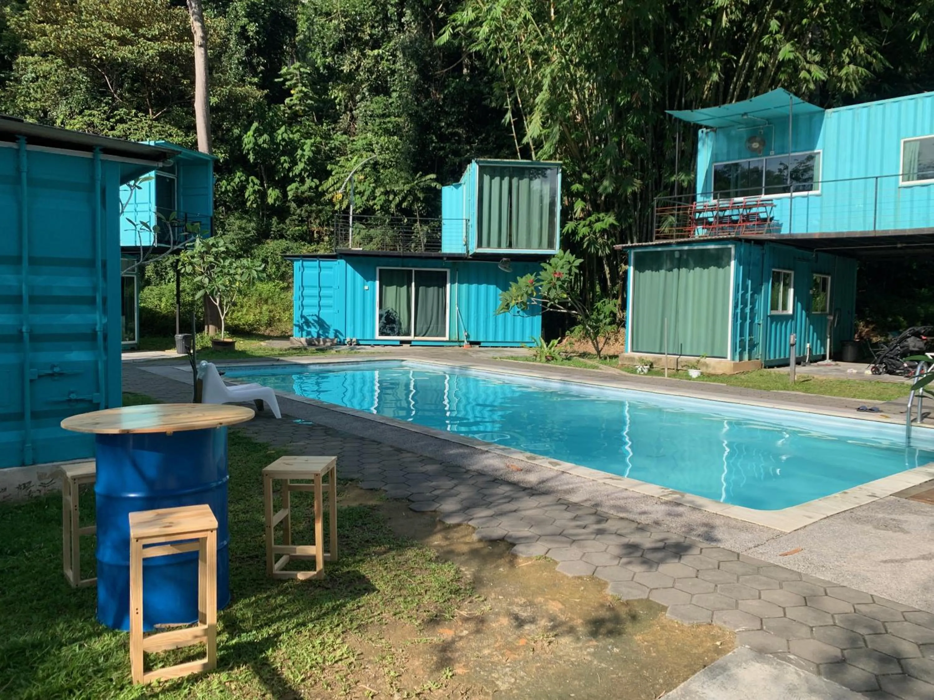 Swimming pool in Sarang by the brook