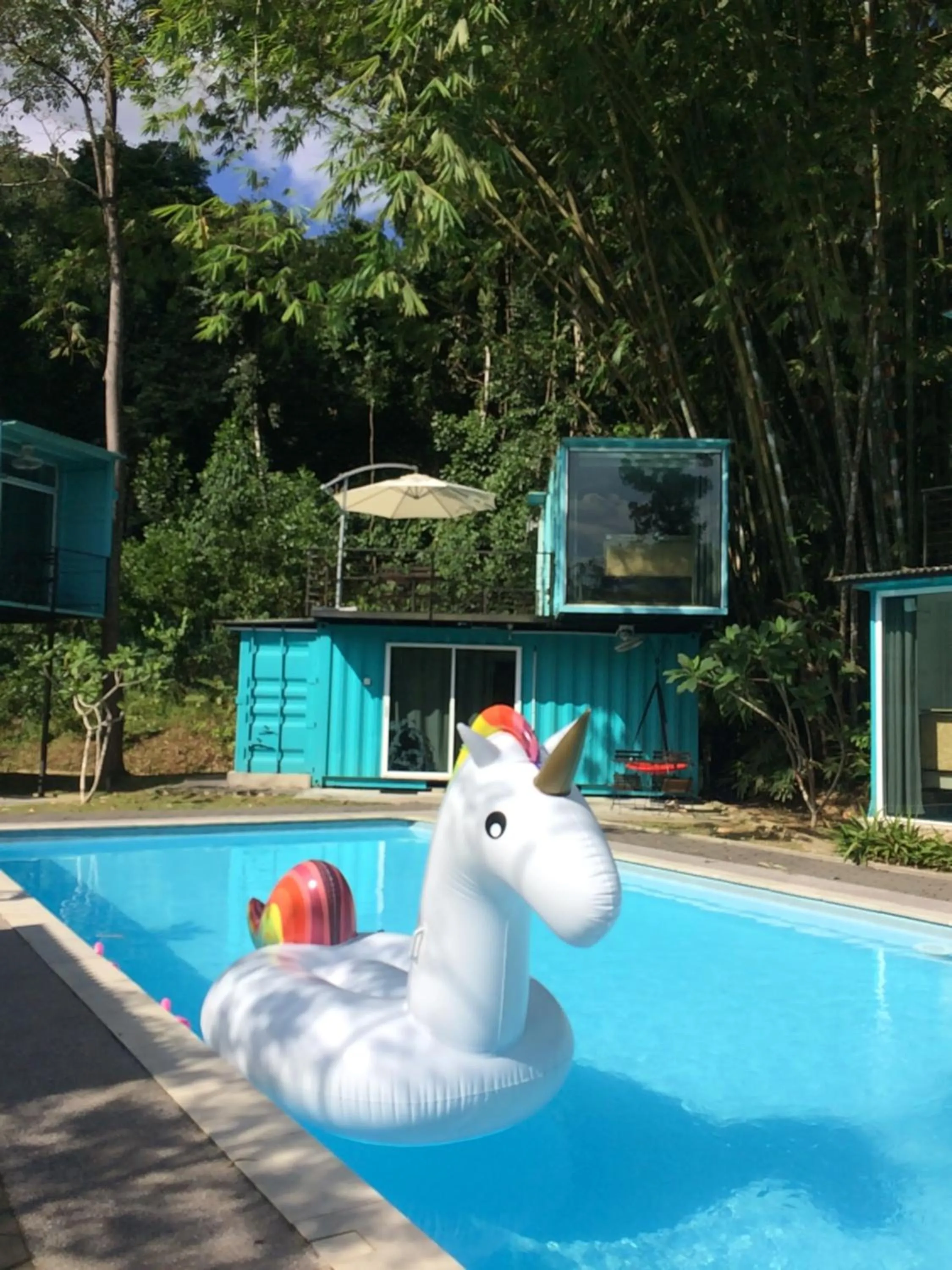 Swimming pool in Sarang by the brook