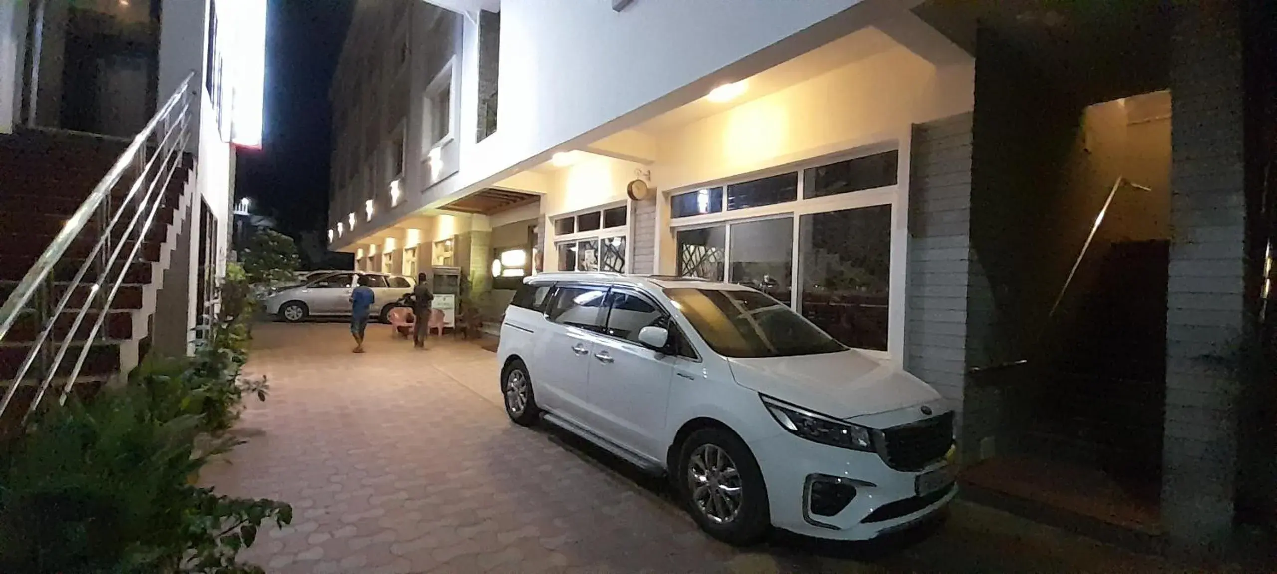 Property Building in Hotel Golden Sand Property Building in Hotel Golden Sand