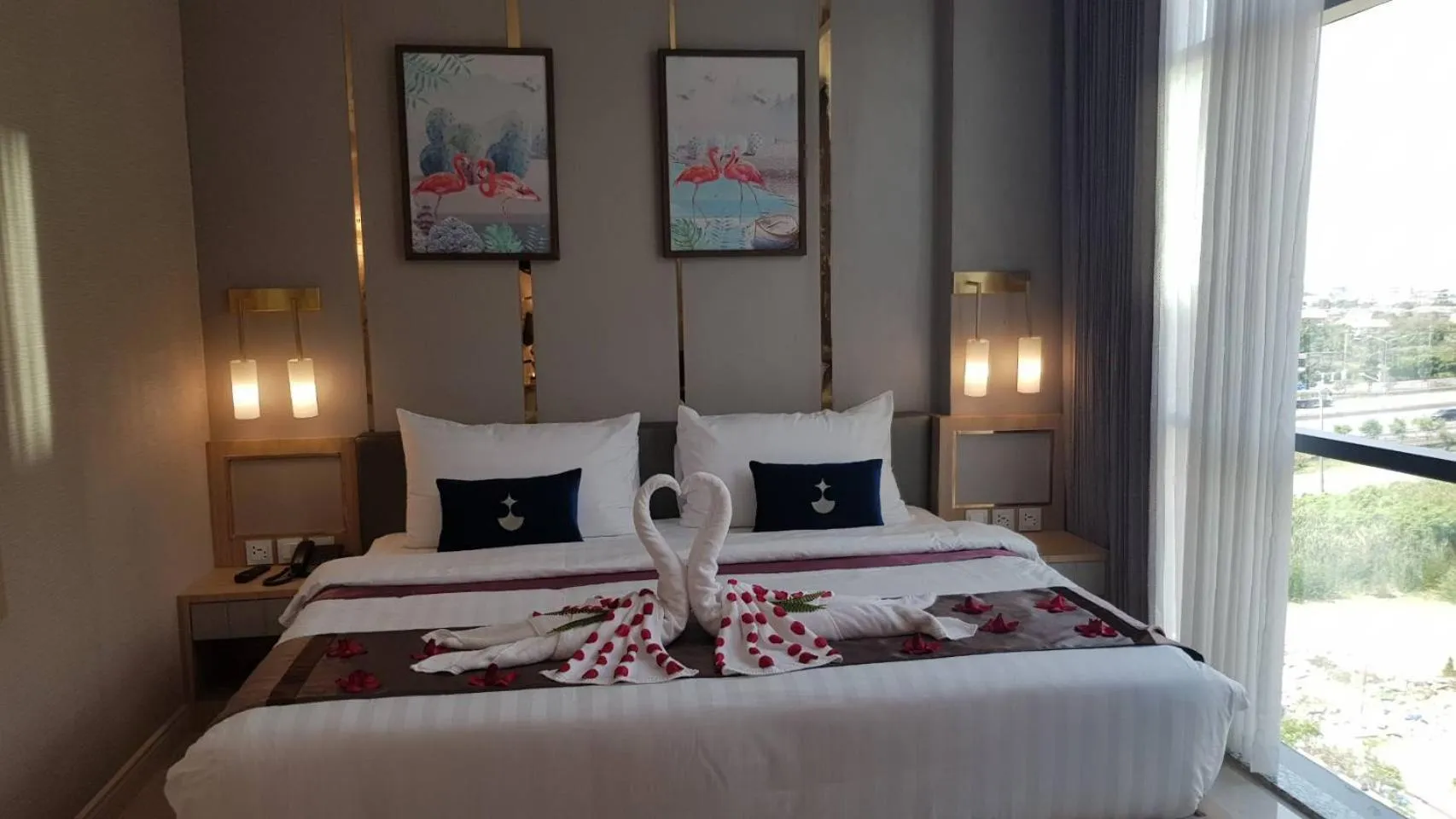 Bed in Elegant Airport Hotel