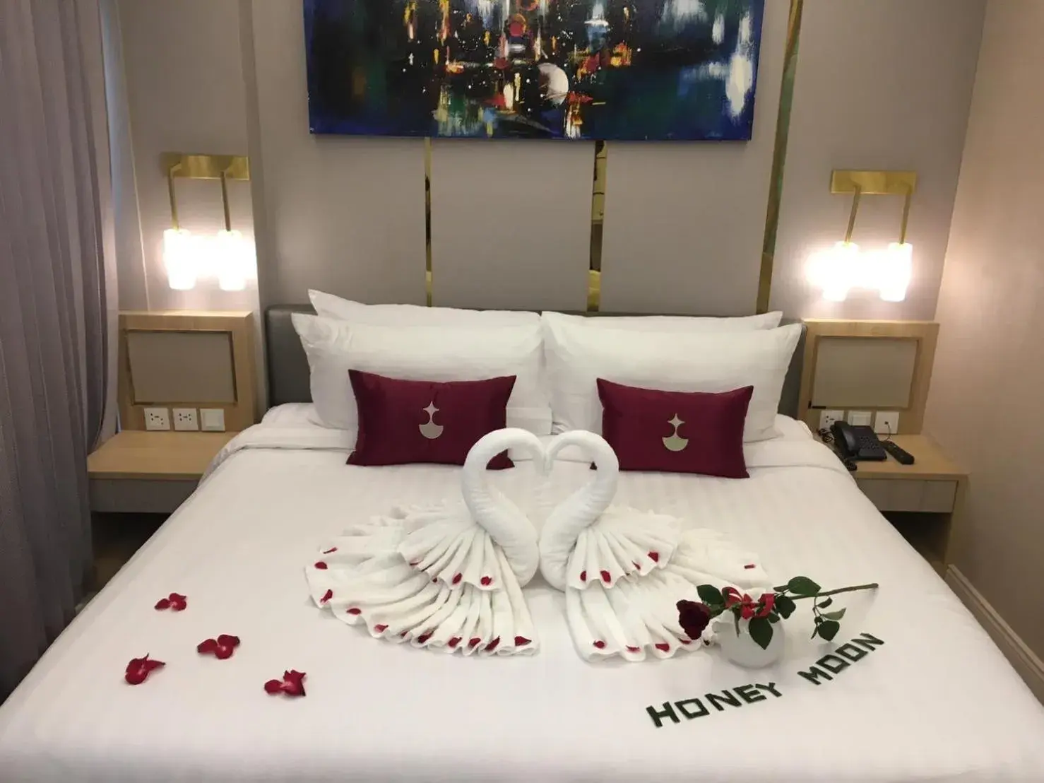 Bed in Elegant Airport Hotel Bed in Elegant Airport Hotel