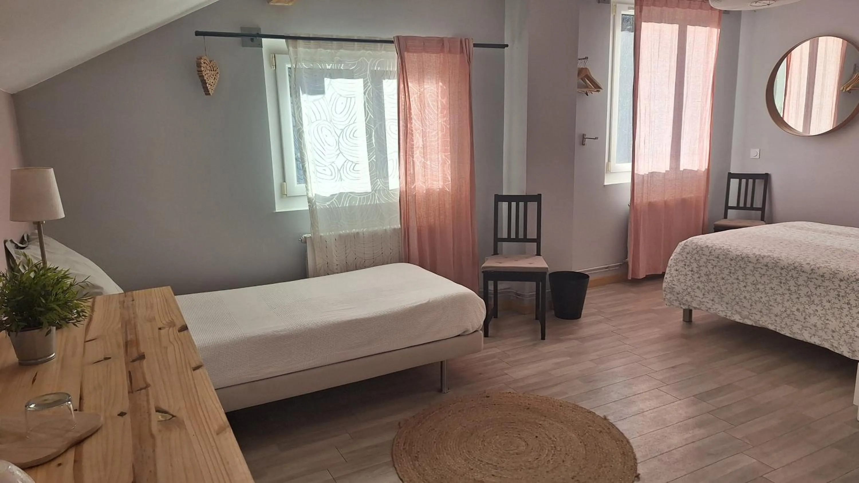 Bedroom, Bed in B&B l'Edelweiss