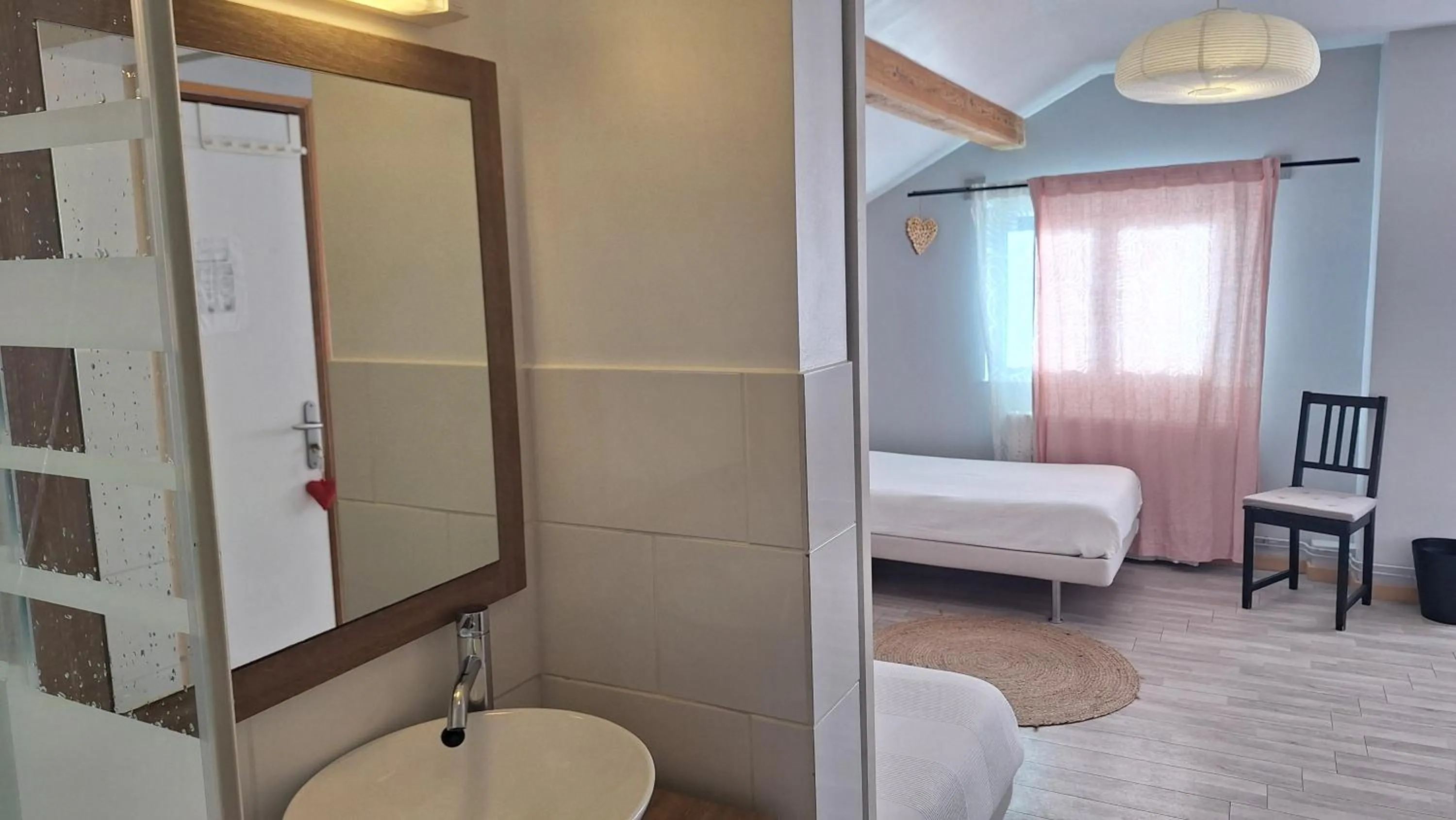 Bedroom, Bed in B&B l'Edelweiss