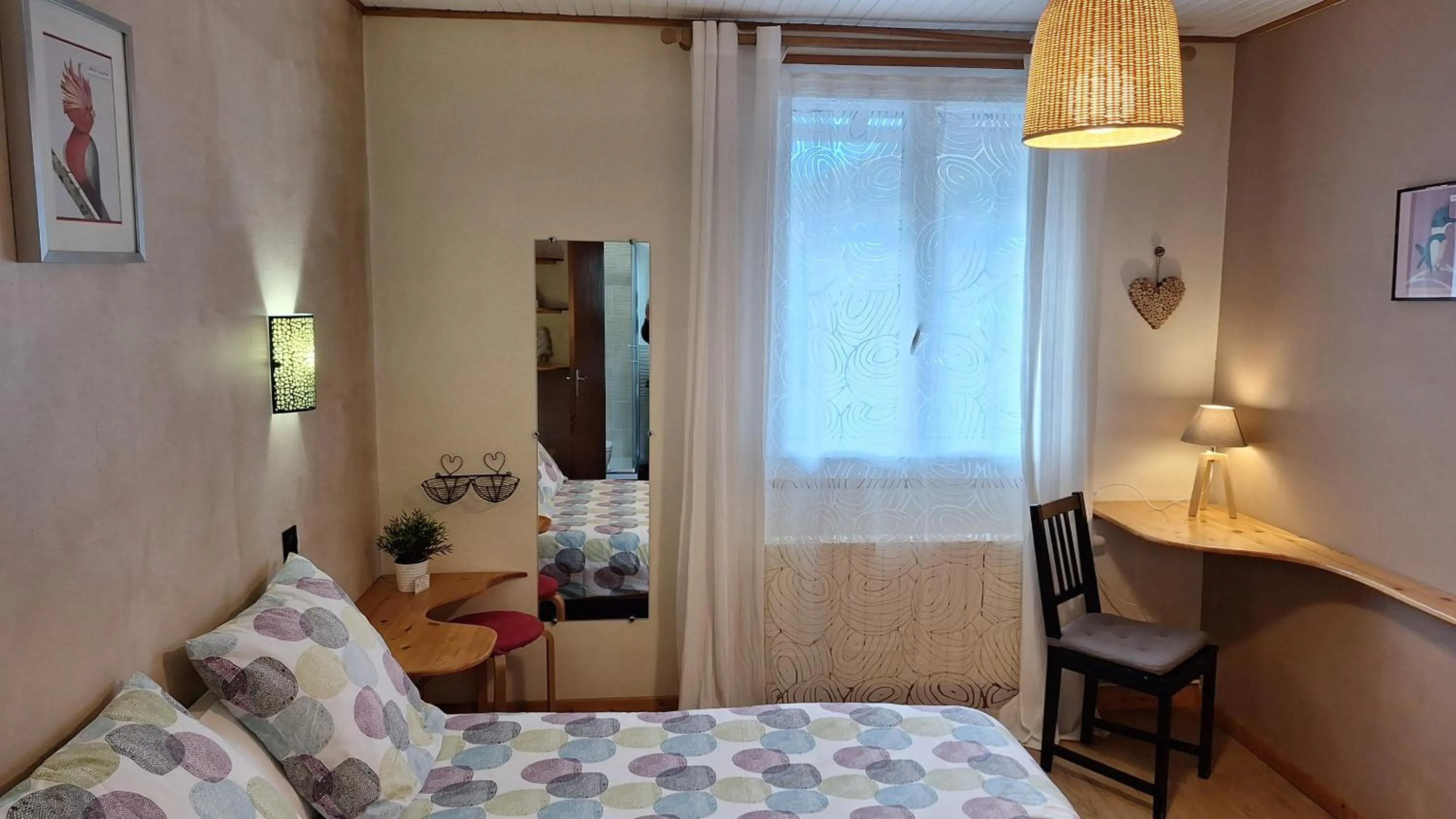 Toilet, Bed in B&B l'Edelweiss