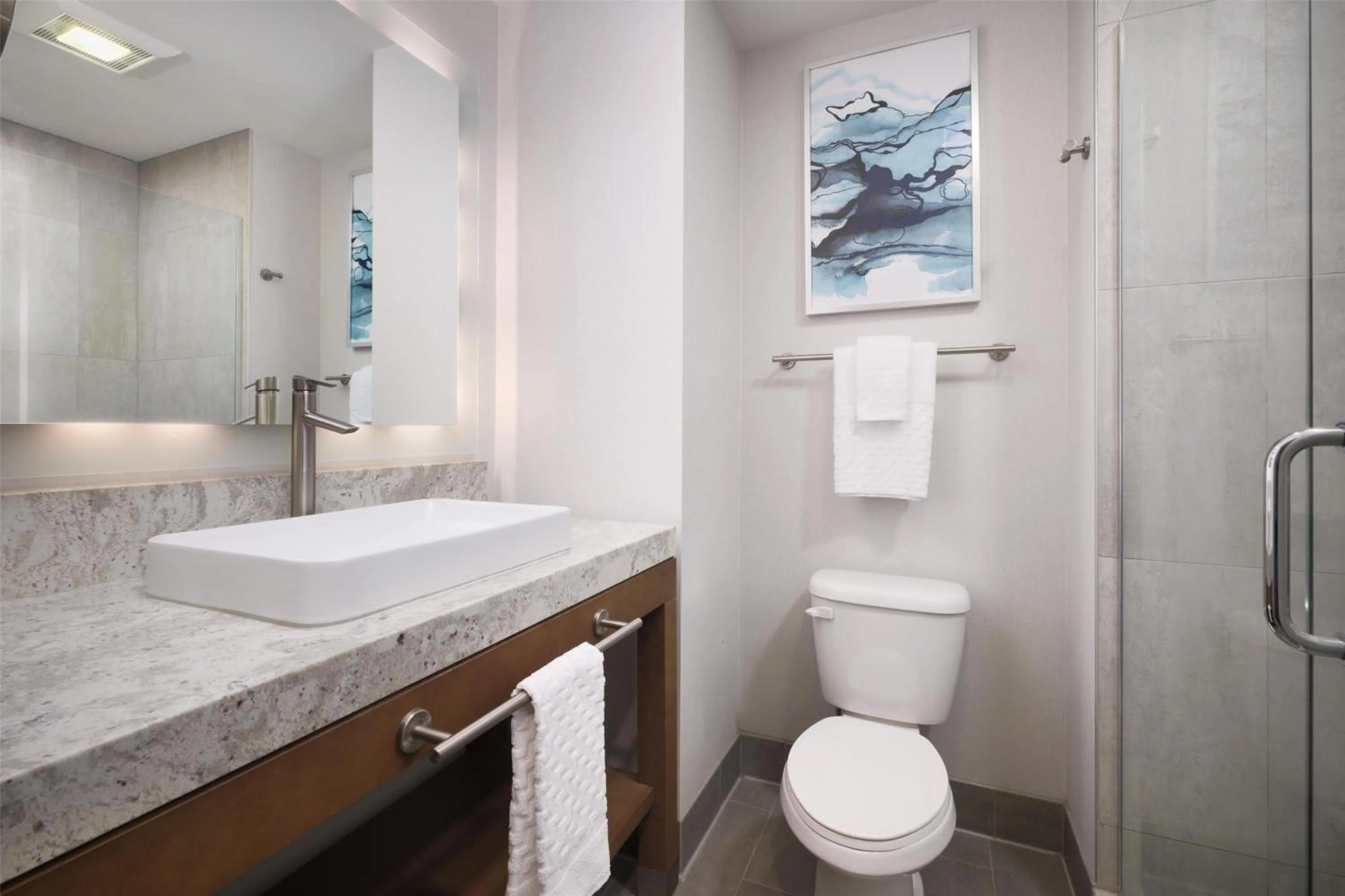 Bathroom in Best Western Premier Hotel at Fisher's Landing