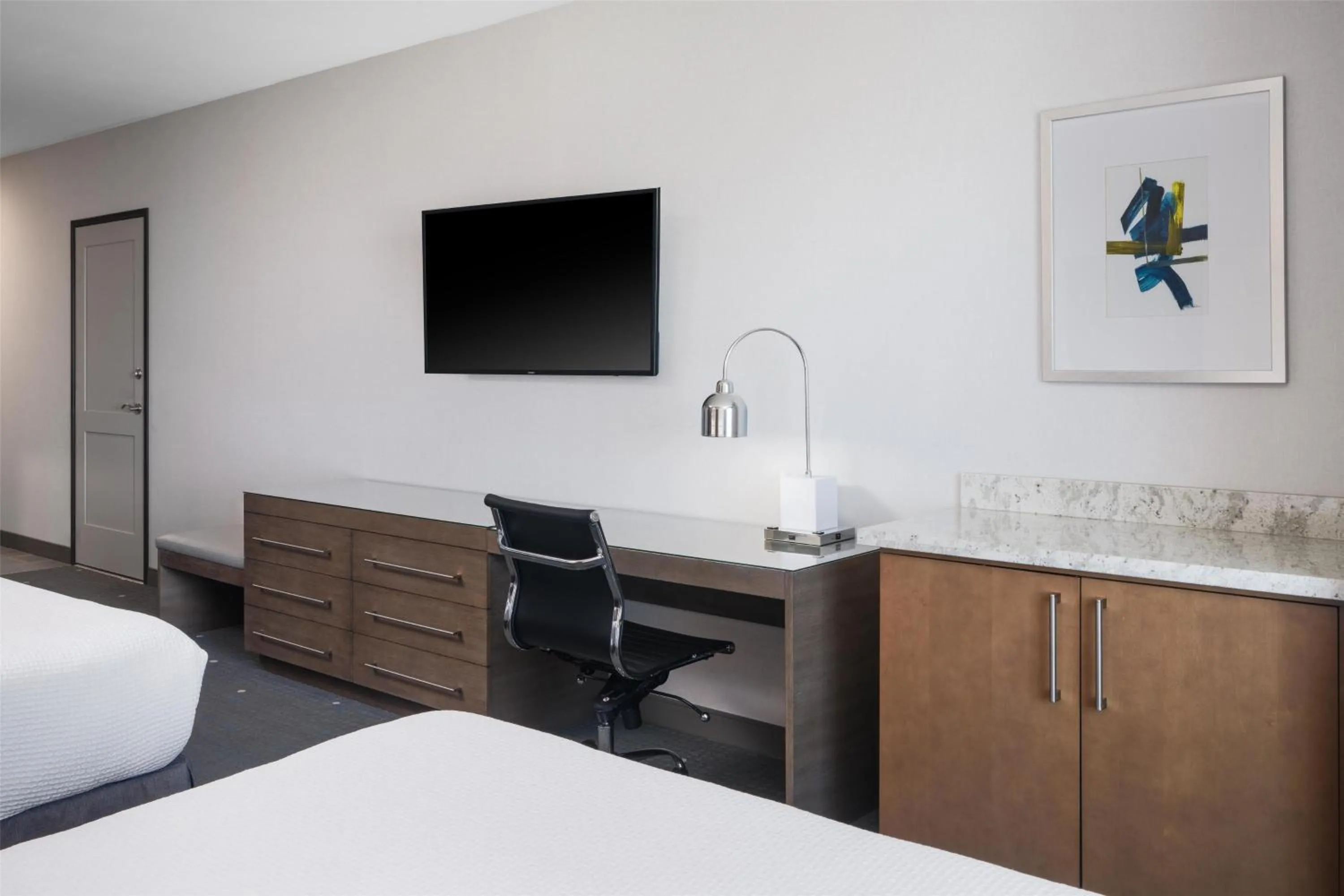 Bedroom, Bed in Best Western Premier Hotel at Fisher's Landing