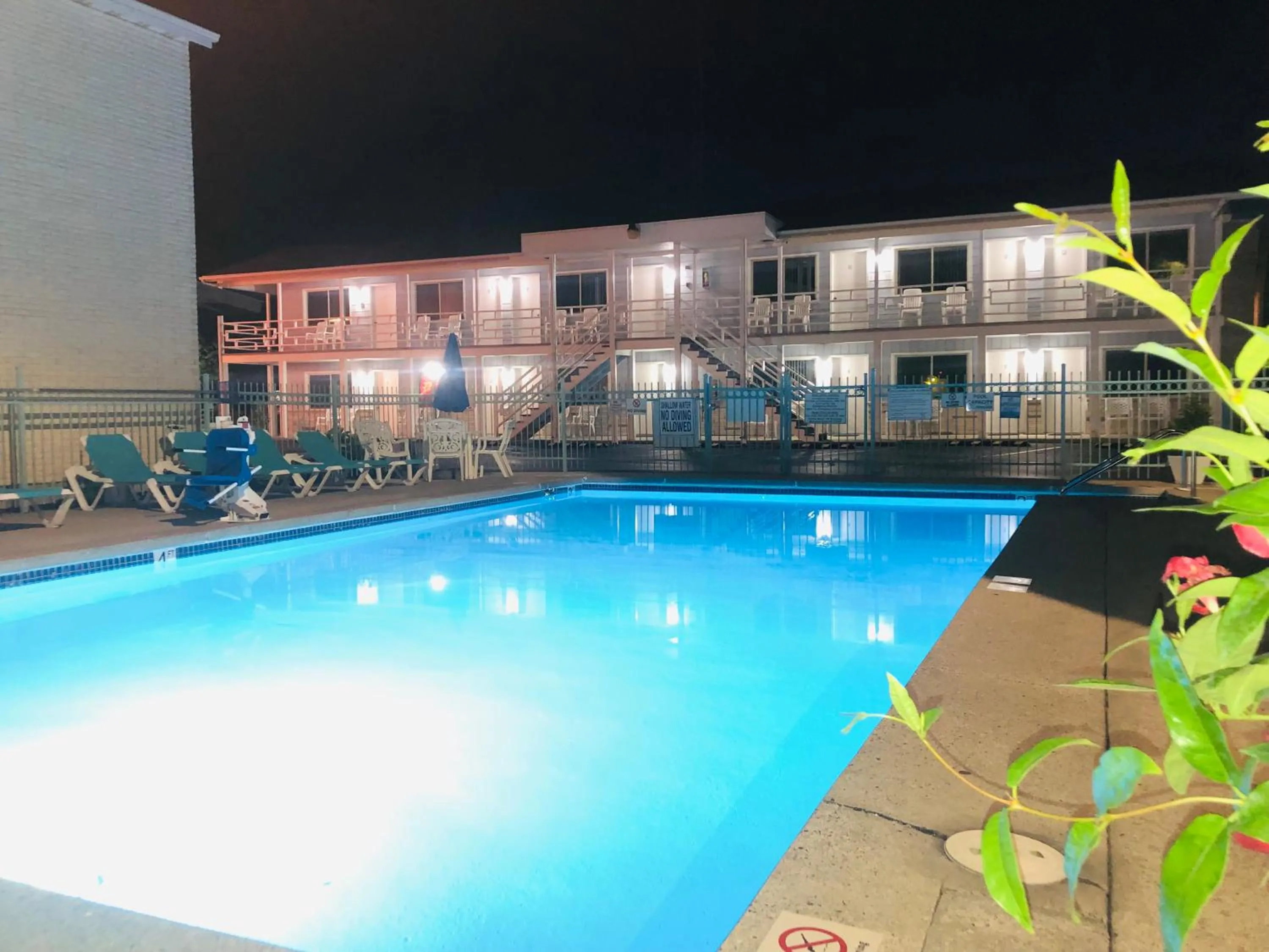 Starlite Motel
