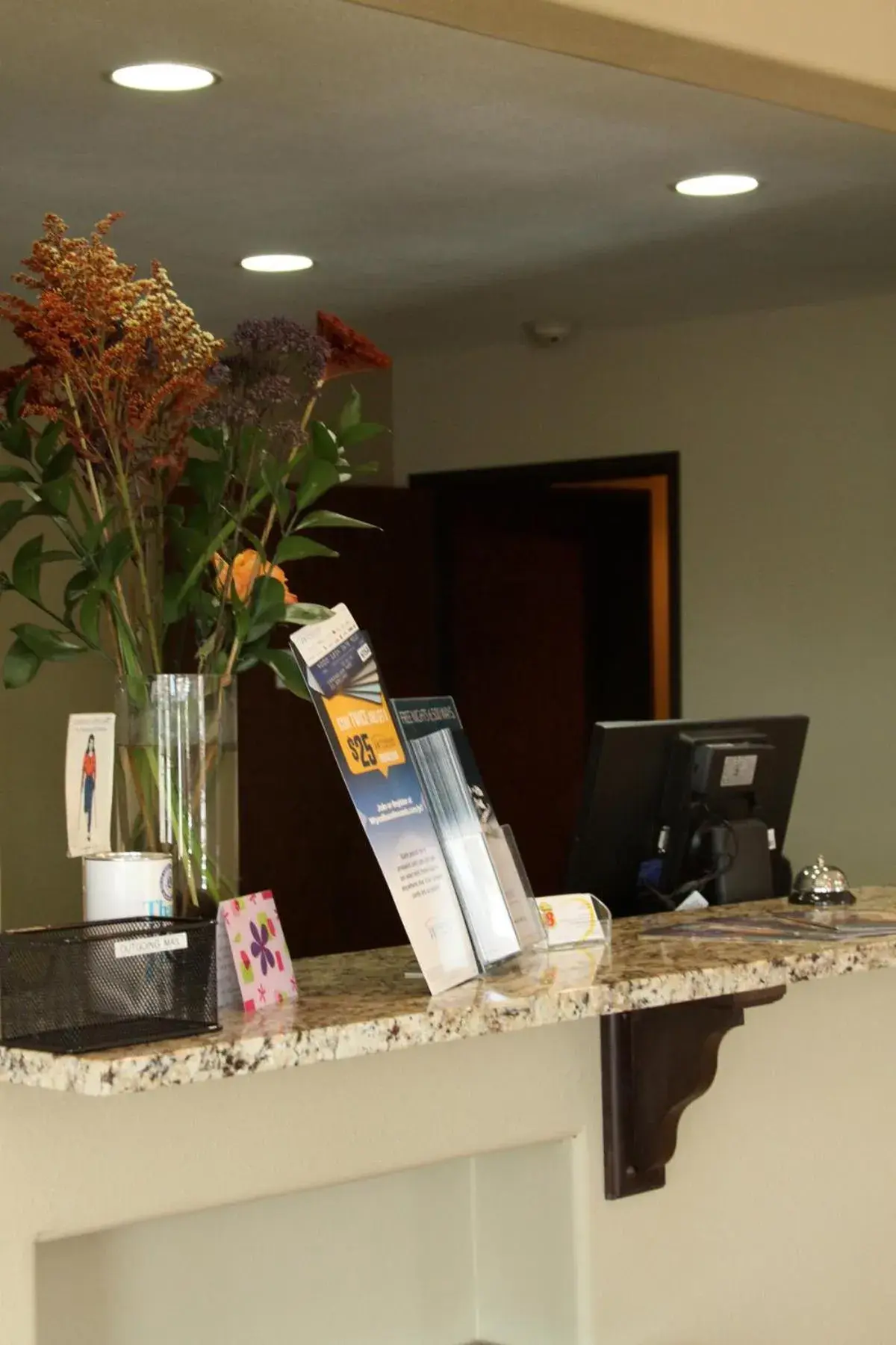 Lobby or reception in Super 8 by Wyndham Montrose Lobby or reception in Super 8 by Wyndham Montrose