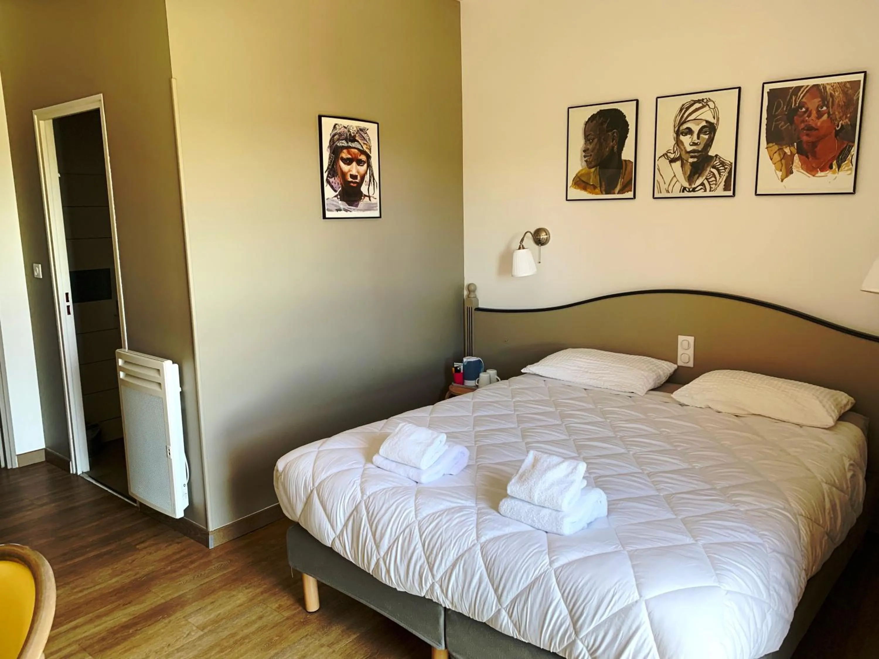 Bed in Appartements des Joncas