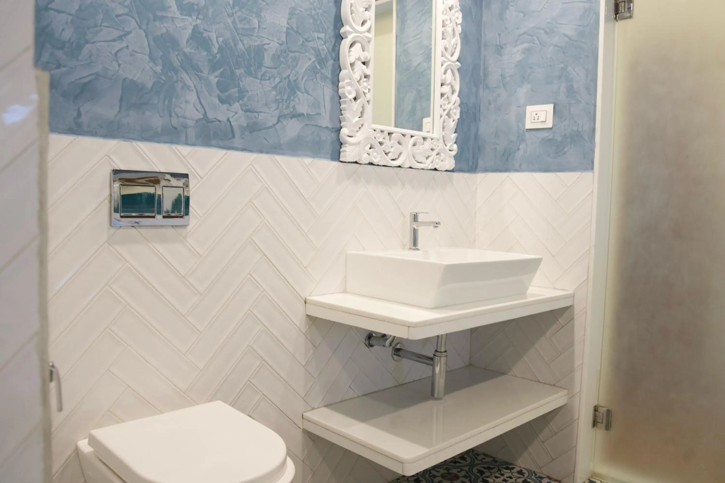 Toilet in Larios Beach Holidays