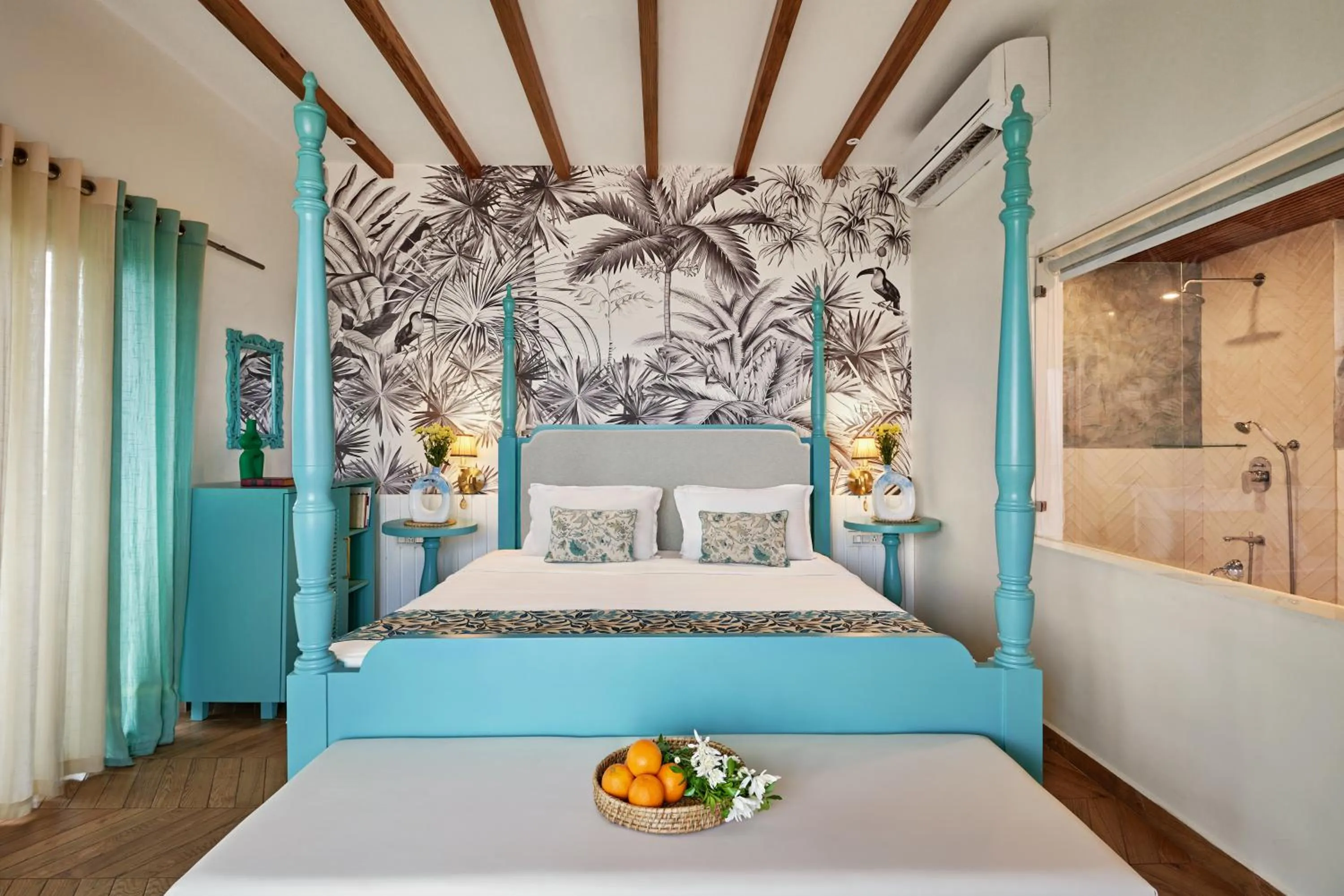 Bedroom in Larios Beach Holidays