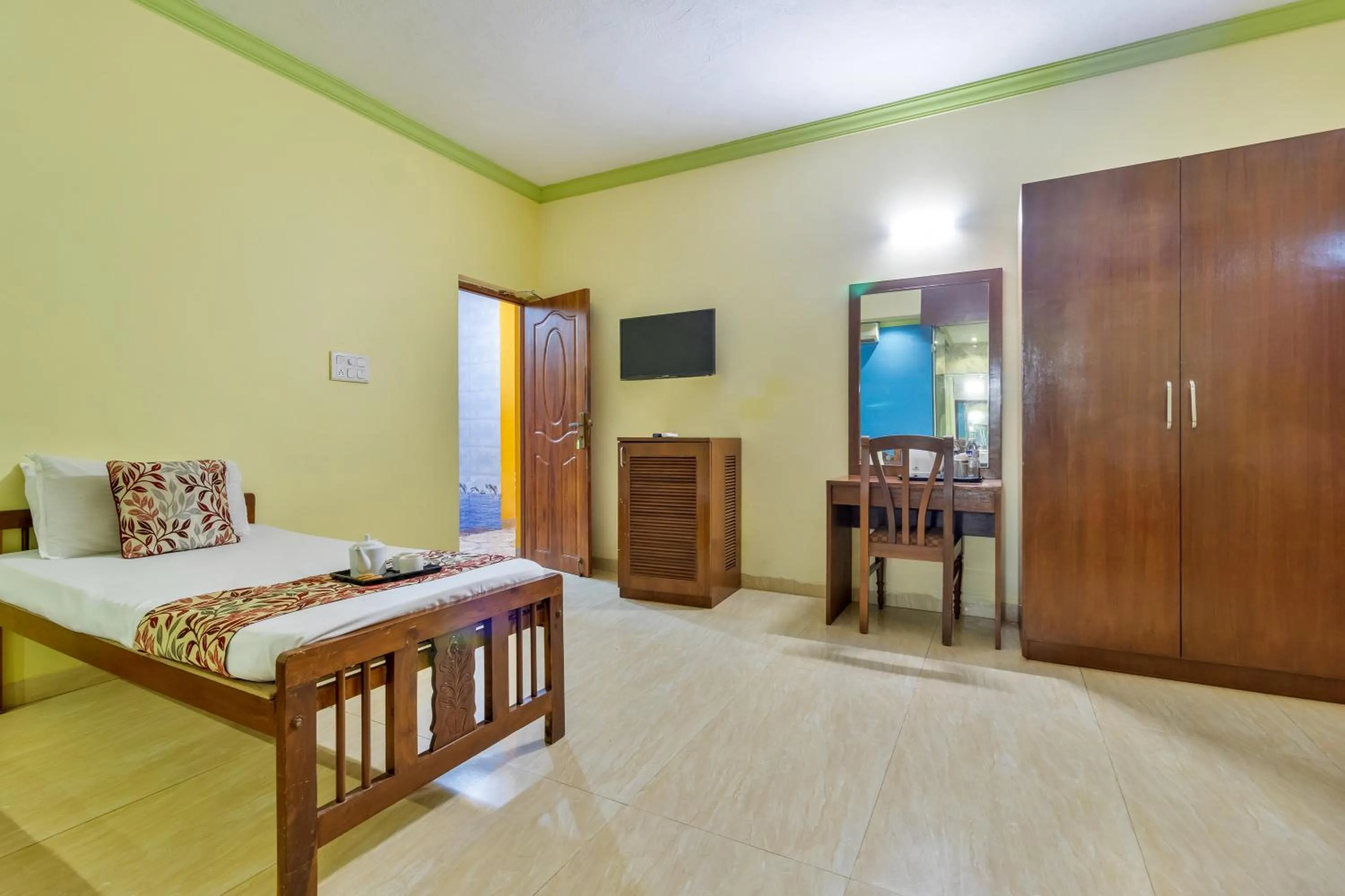 Bed in Larios Beach Holidays