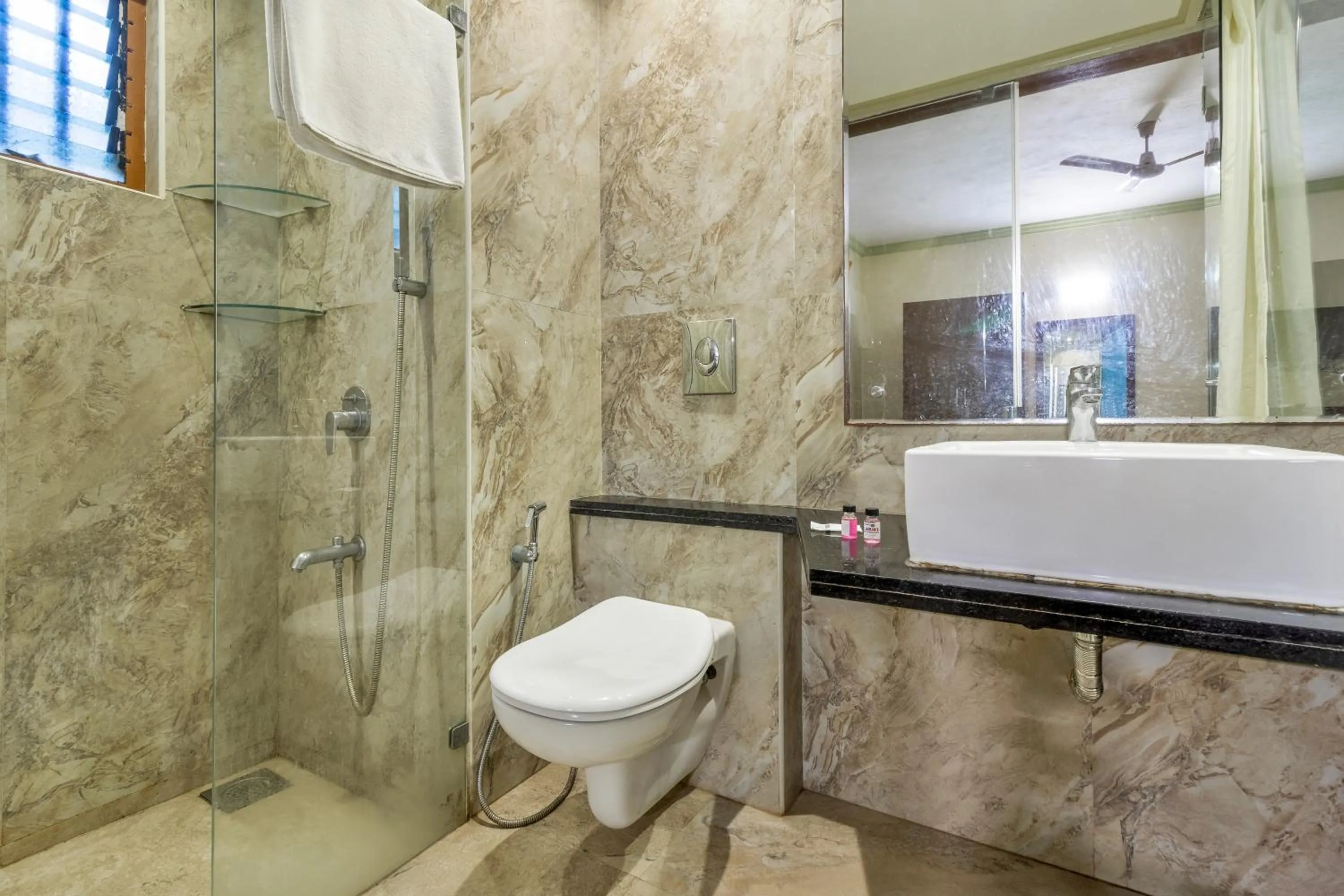 Toilet in Larios Beach Holidays