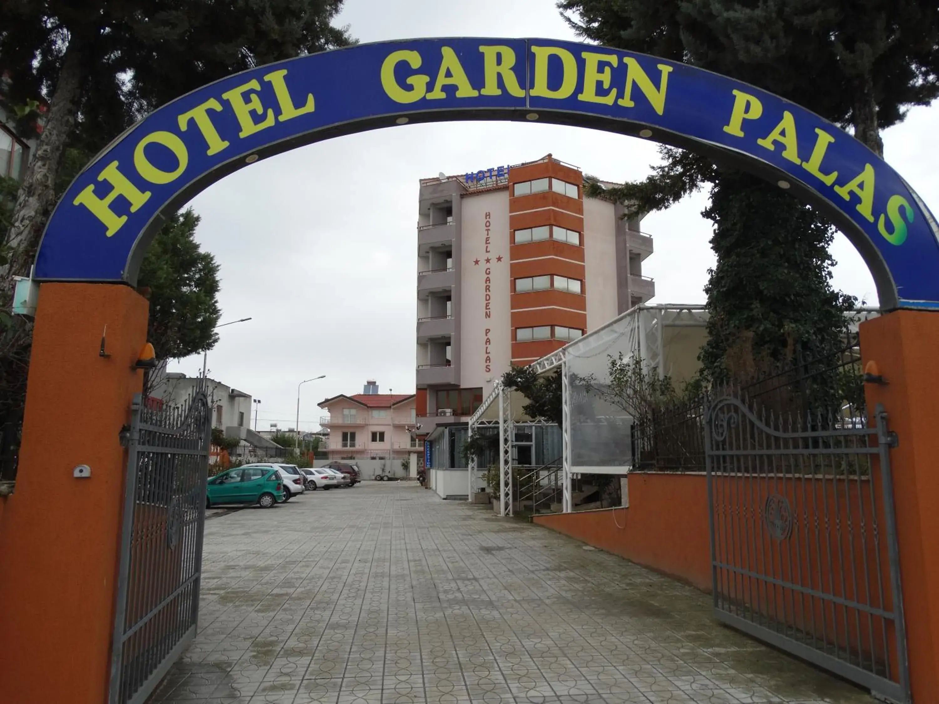 Garden Palase Hotel Garden Palase Hotel