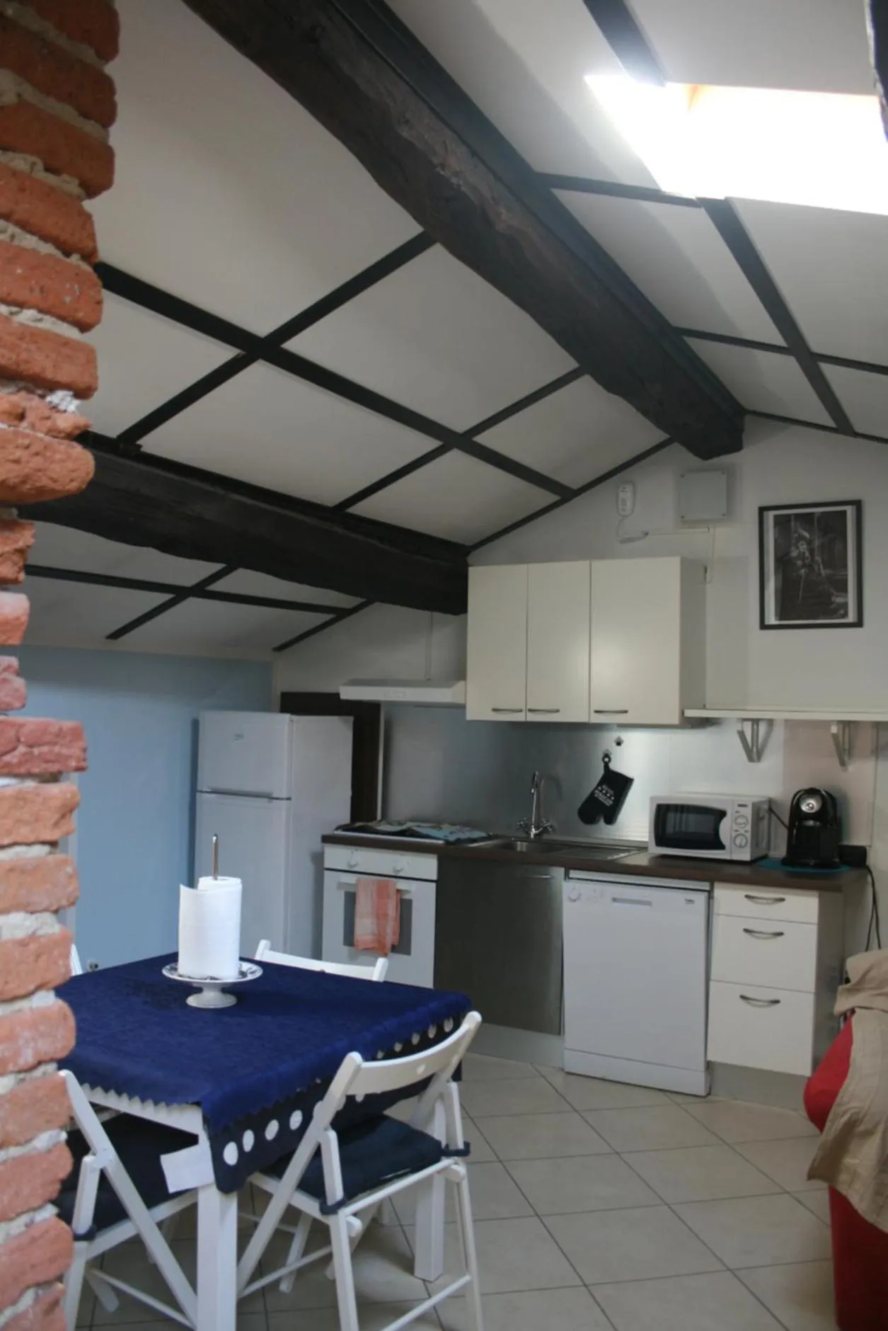 Kitchen or kitchenette in Appartamenti Old Farm