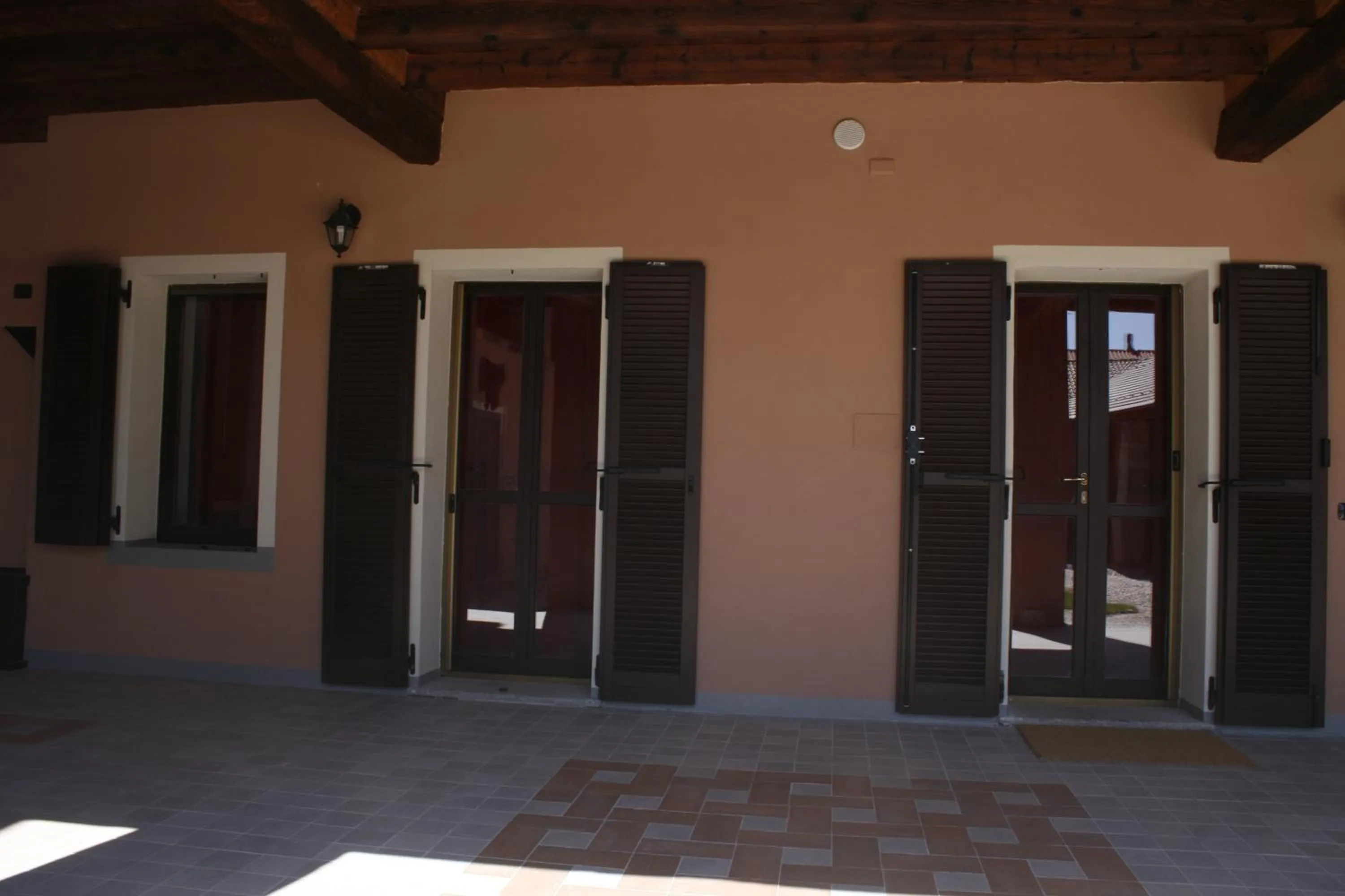 Inner courtyard view in Appartamenti Old Farm