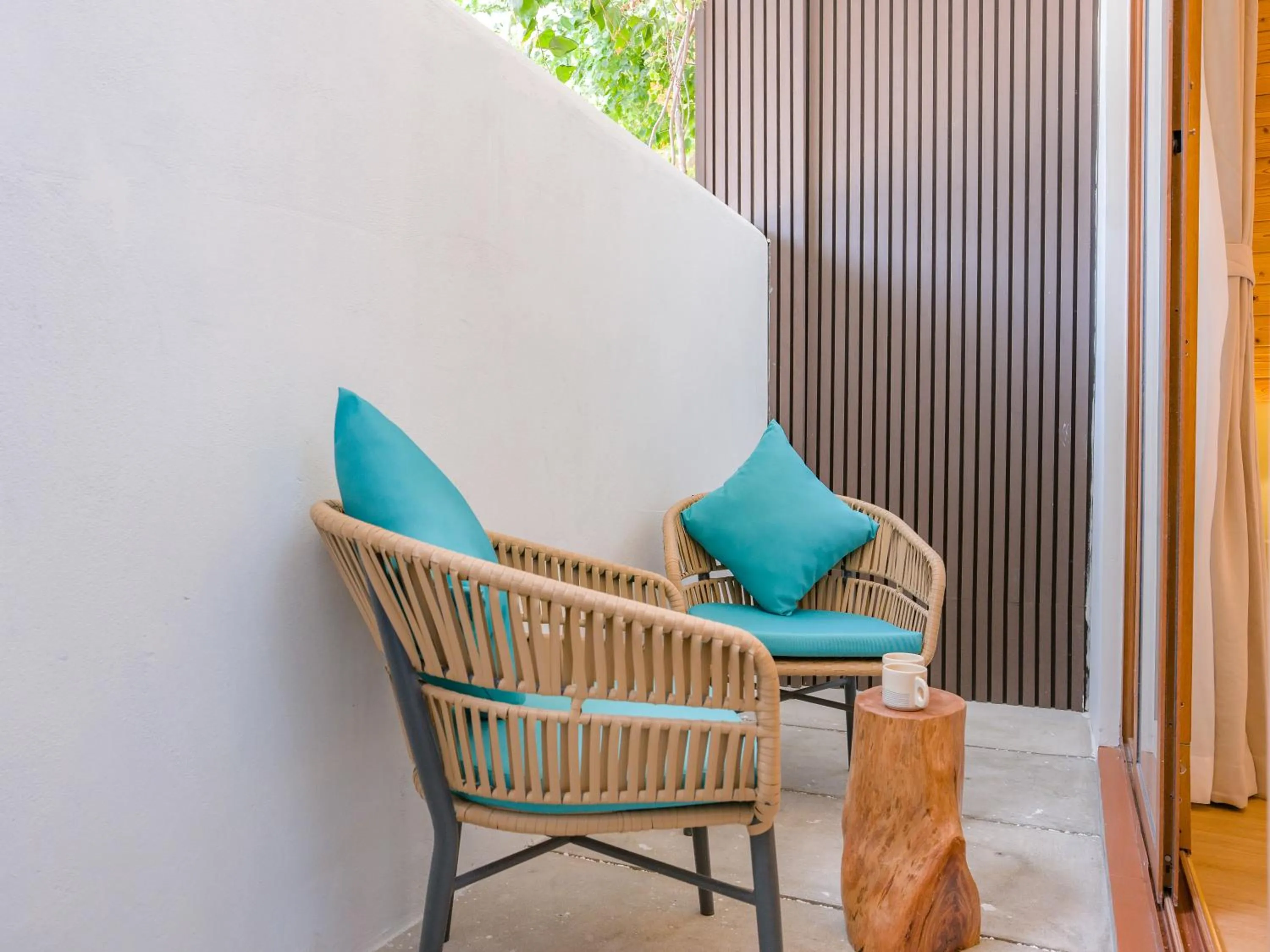 Balcony/Terrace in Thundi by Biosphere