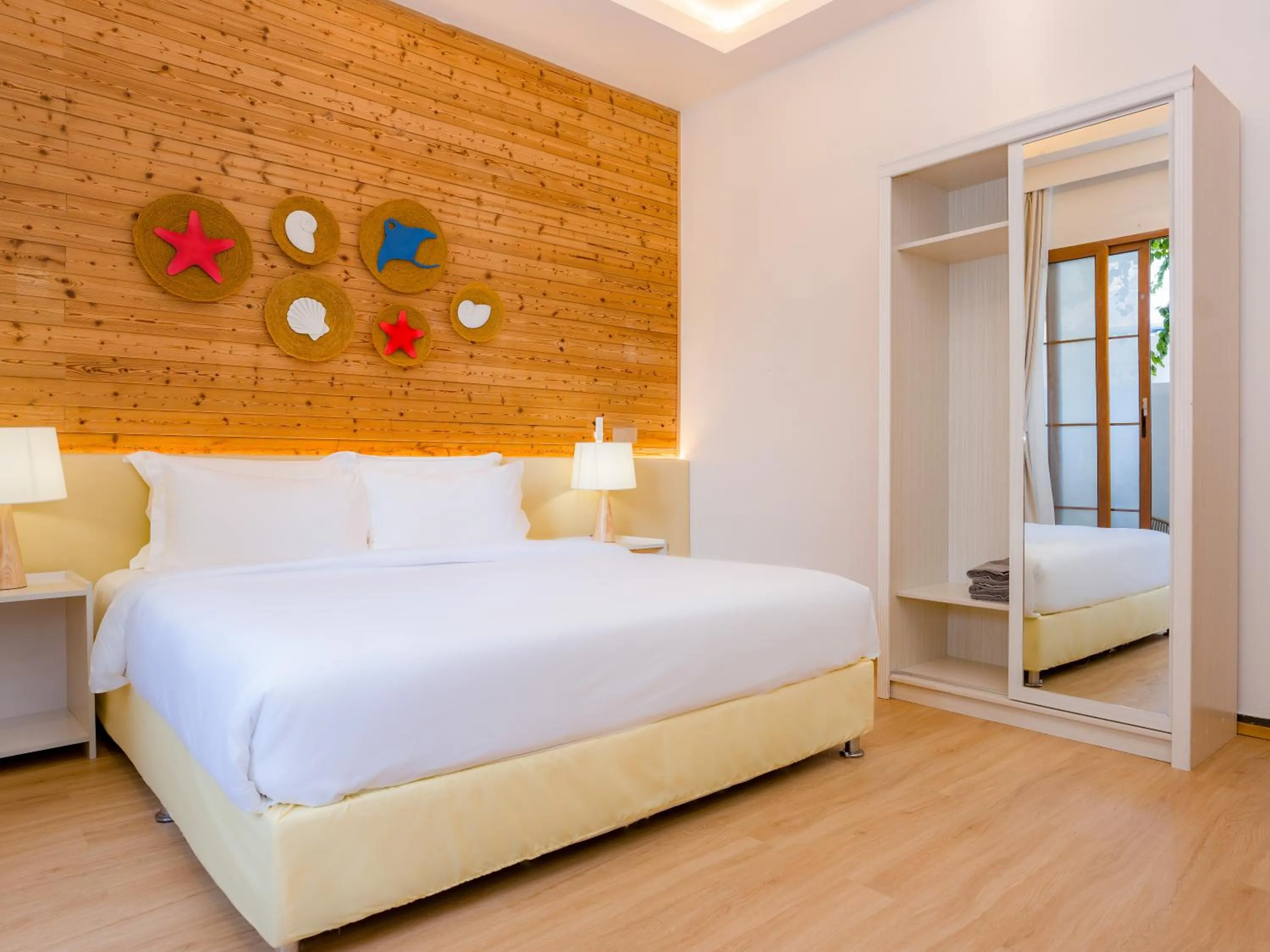 Bed in Thundi by Biosphere