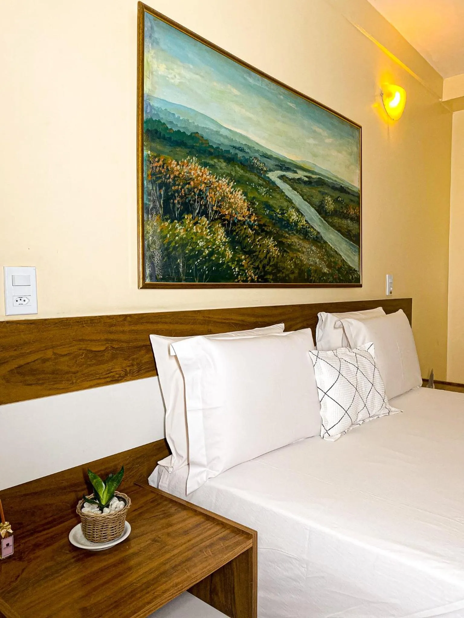 Bedroom, Bed in Hotel Monólitos