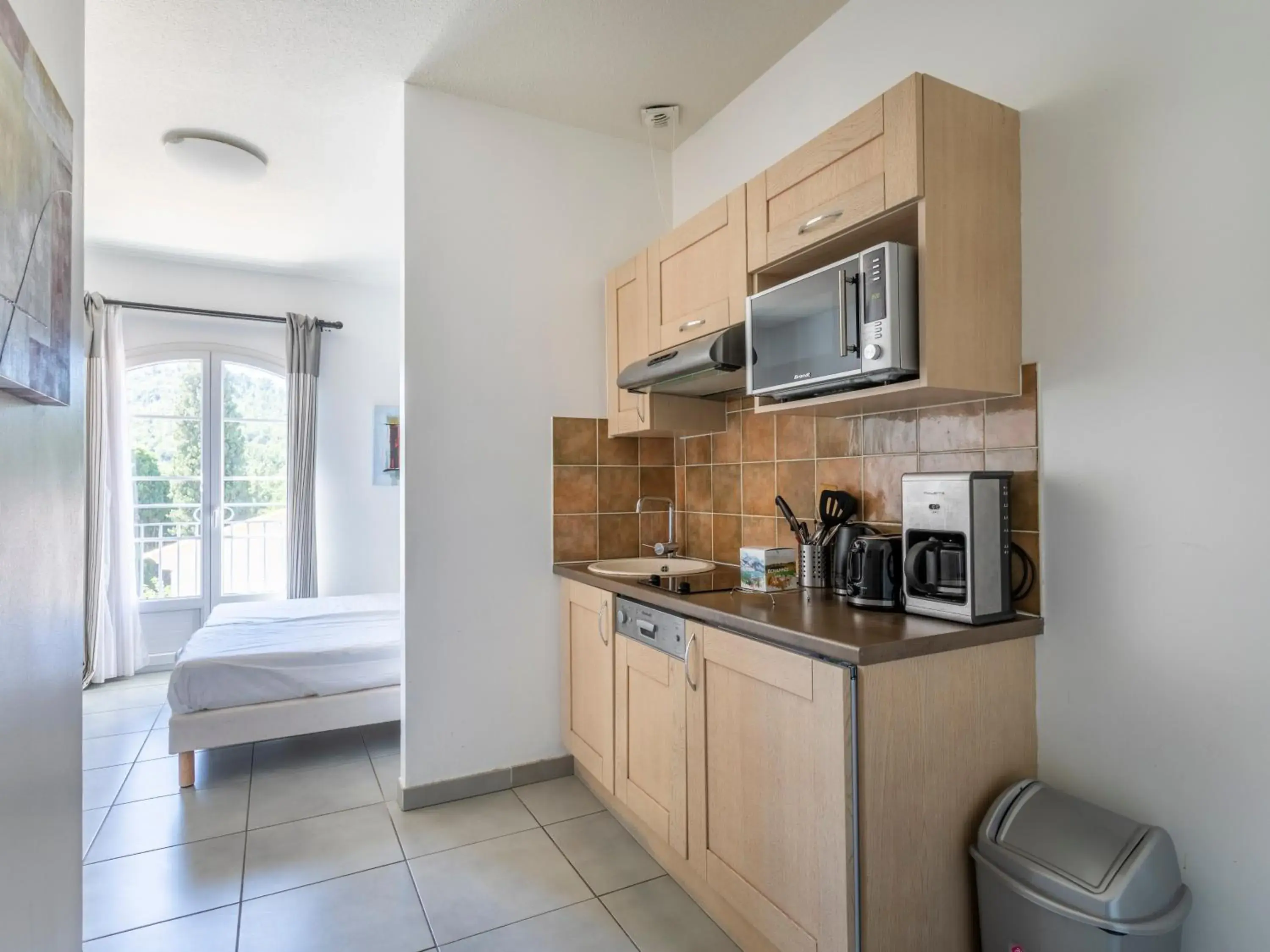 Studio with Balcony in Vacancéole – Le Domaine de Camiole Studio with Balcony in Vacancéole – Le Domaine de Camiole