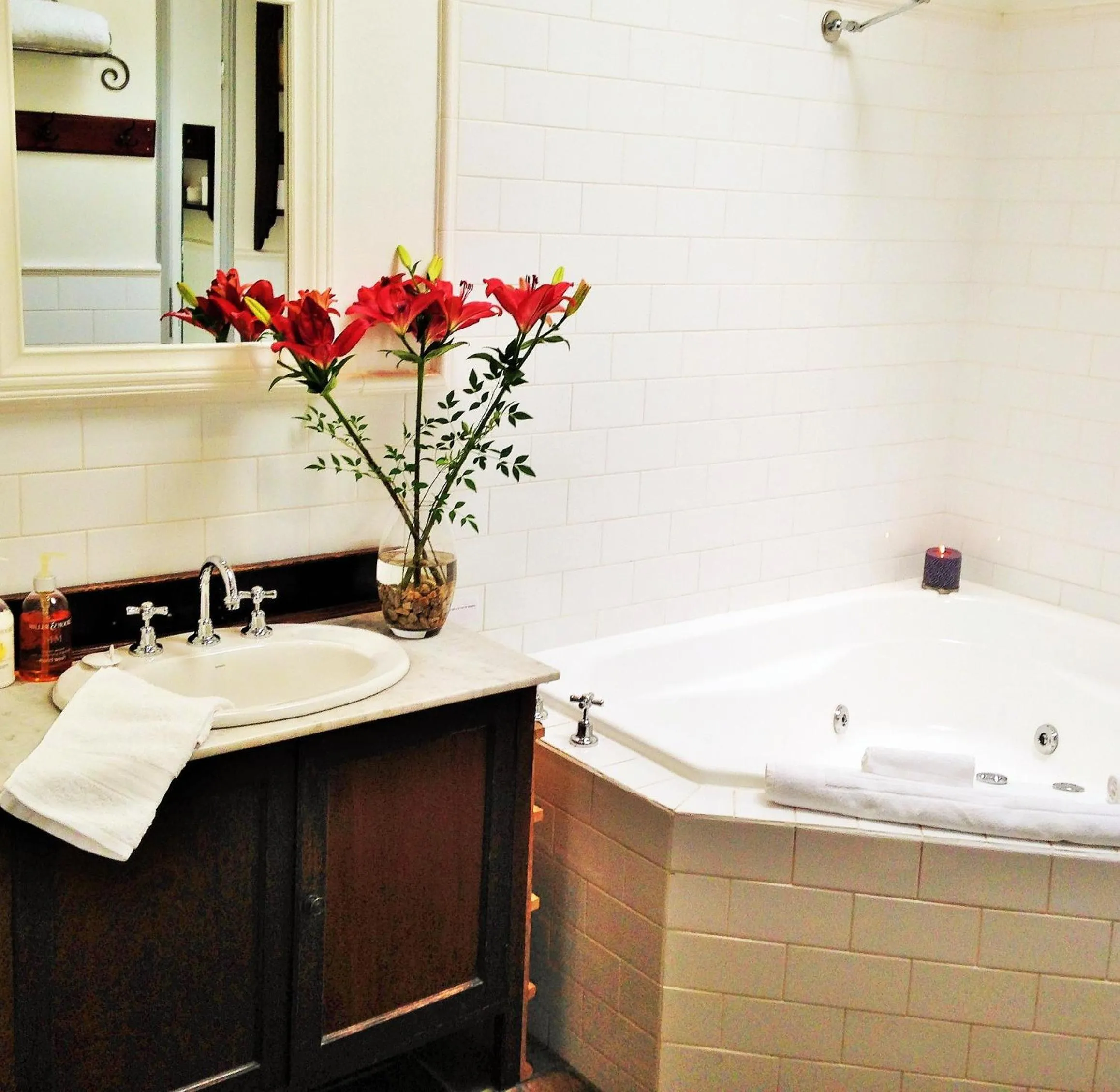 Bindley House B&B Cottage